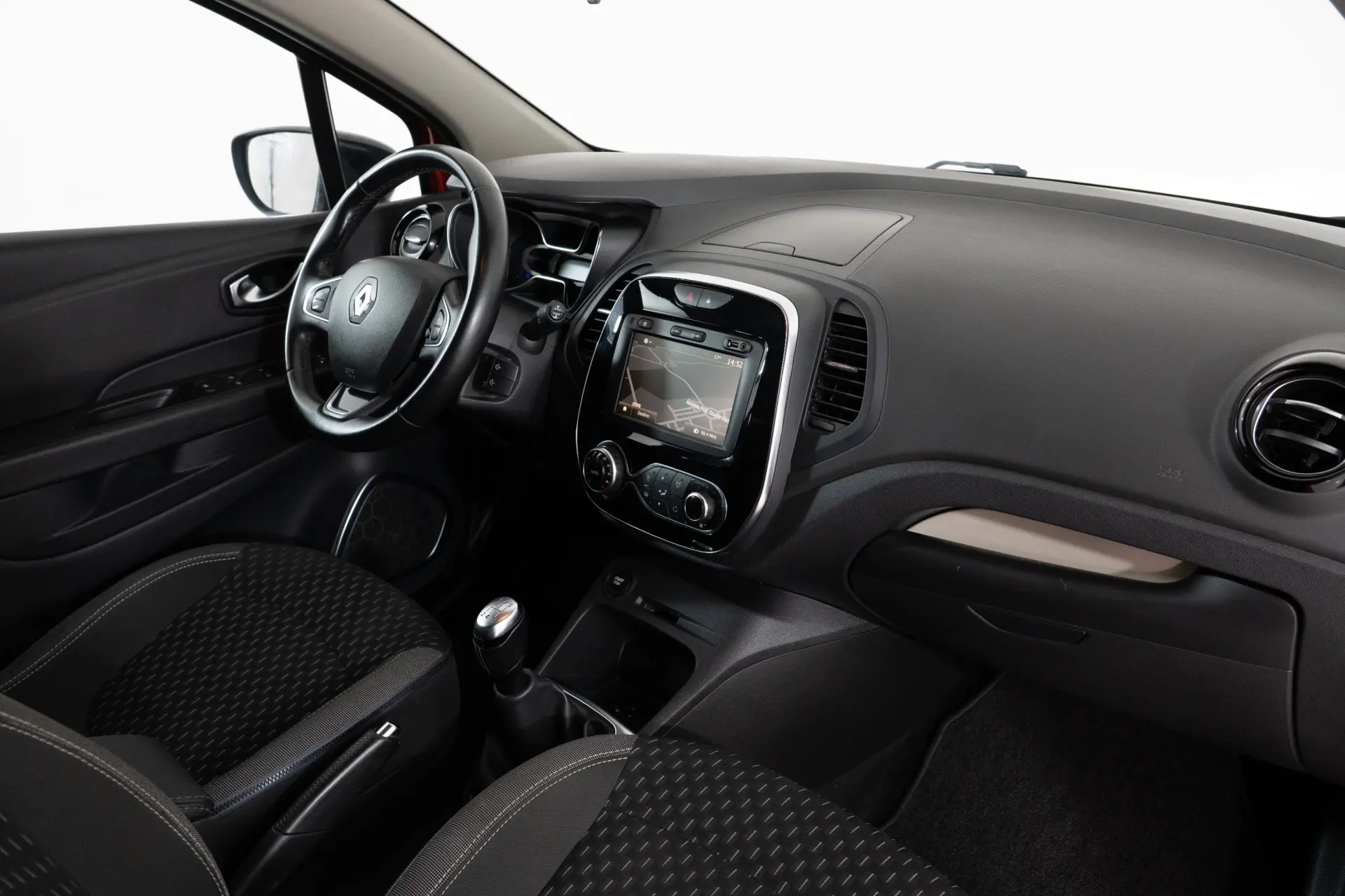 Renault Captur Outro 28