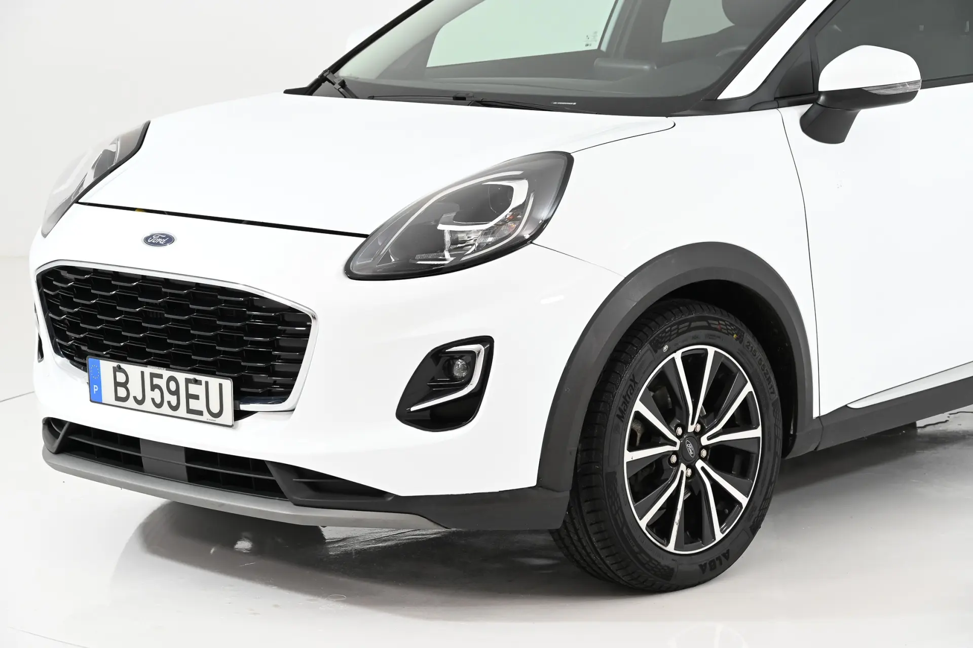 Ford Puma 1.0 EcoBoost MHEV Titanium 12