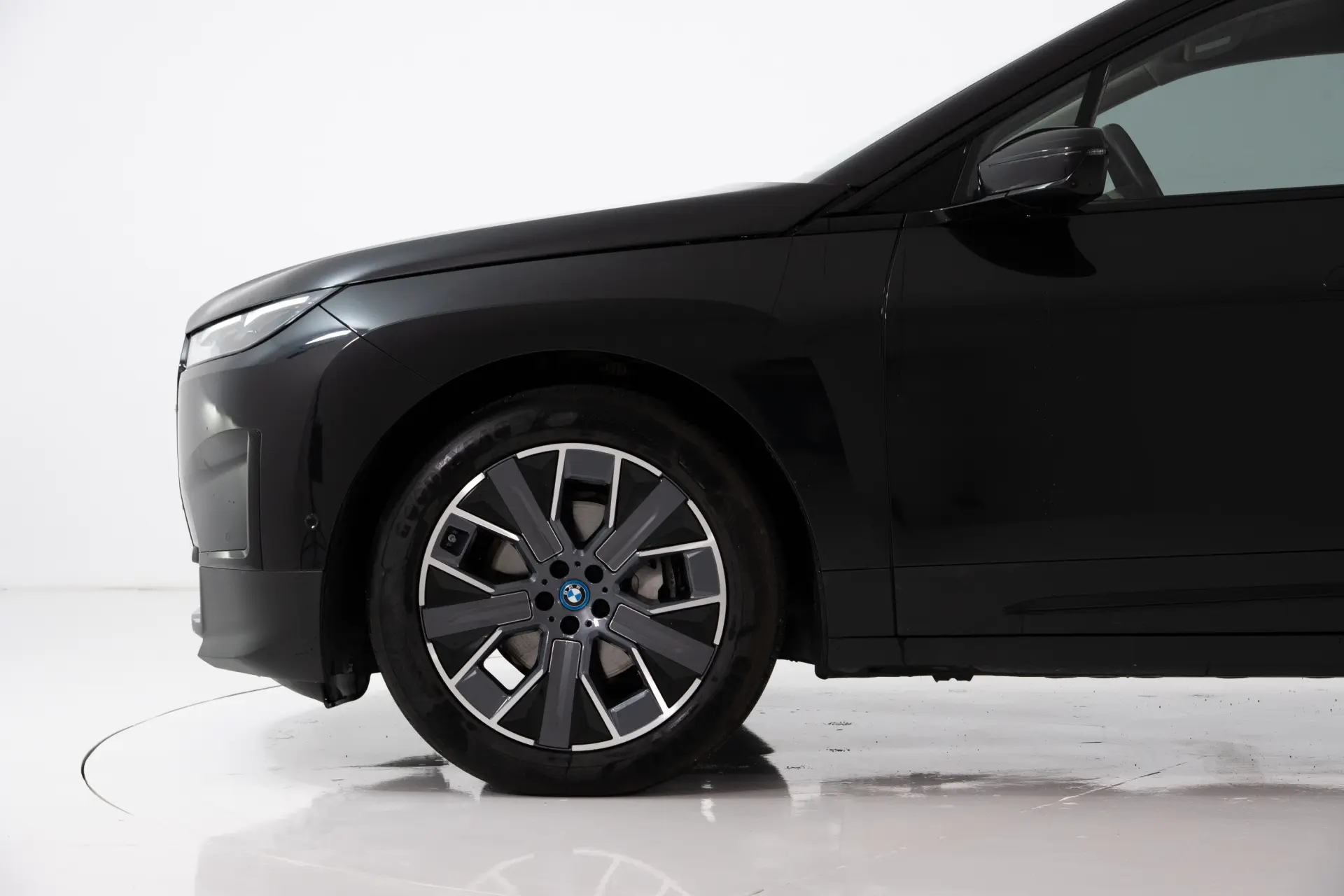 BMW iX xDrive 40 15