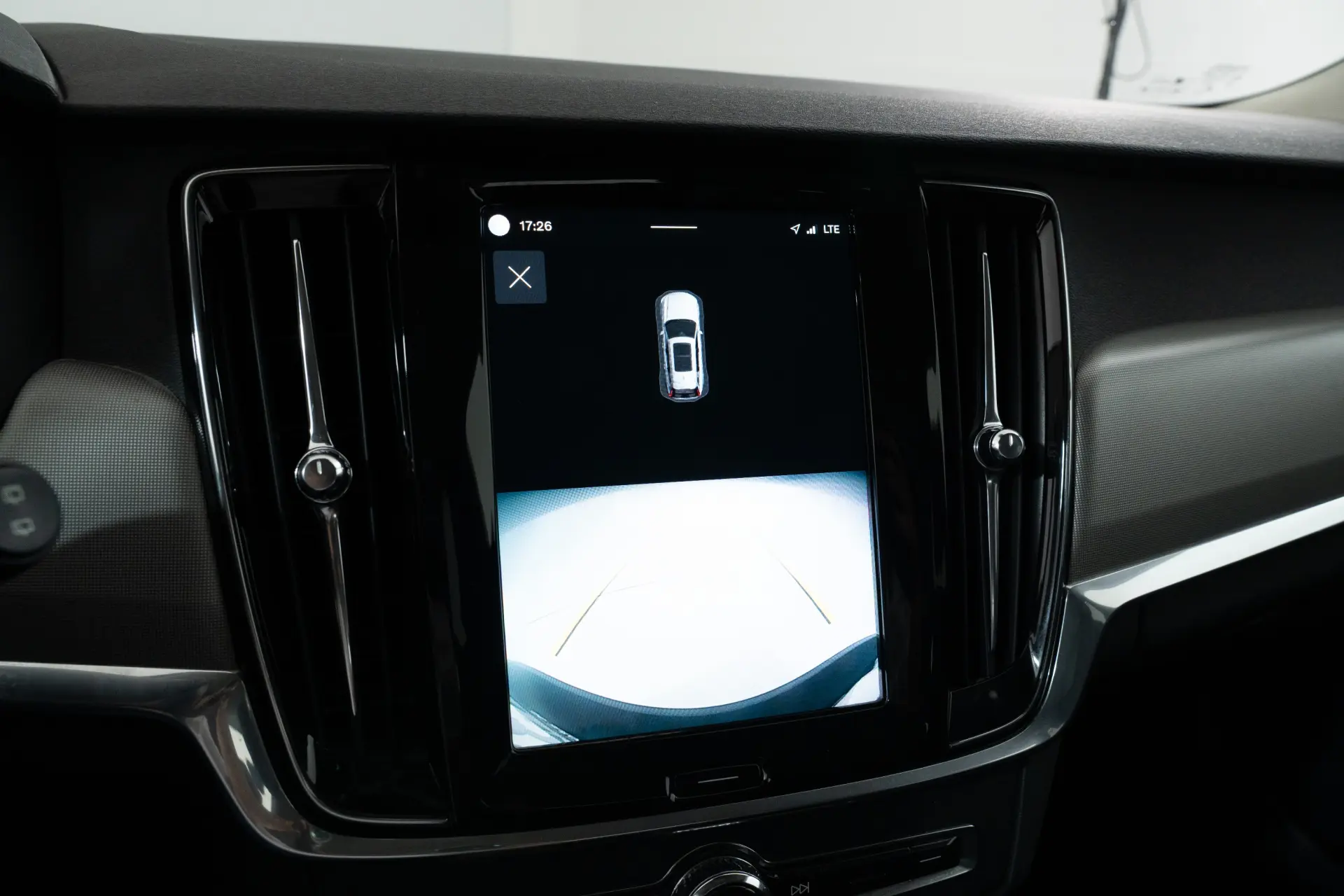 Volvo V90 2.0 T6 PHEV Inscription Expression AWD 20