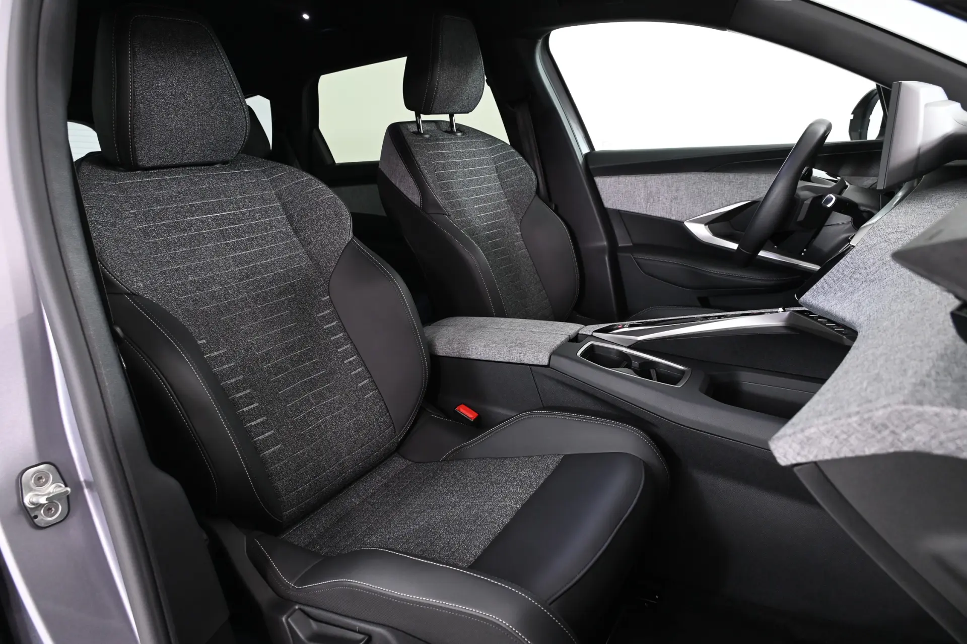Peugeot 5008 1.2 Hybrid Allure Pack e-DCS6 4
