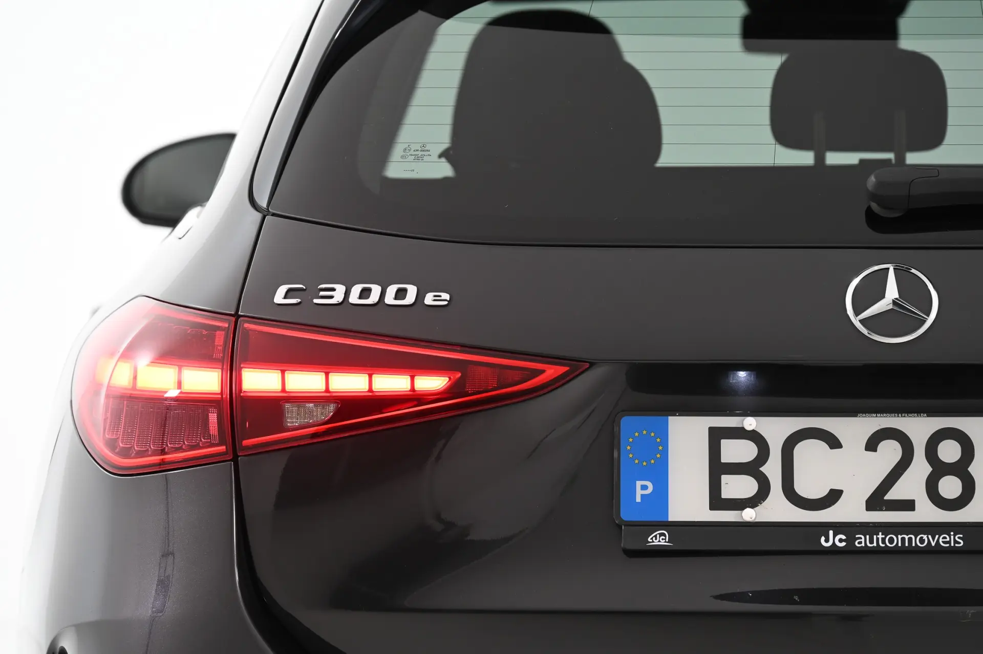 Mercedes-Benz C 300 e AMG Line 10