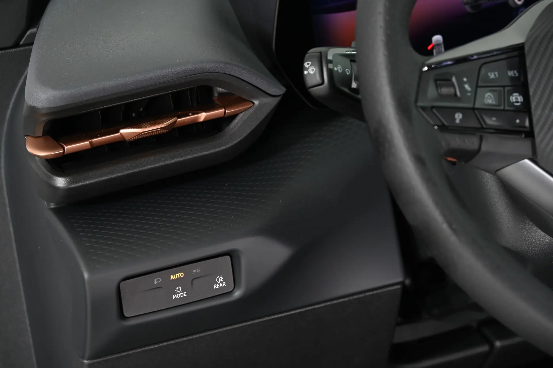 Cupra Raval 38.5 kWh Plus 17