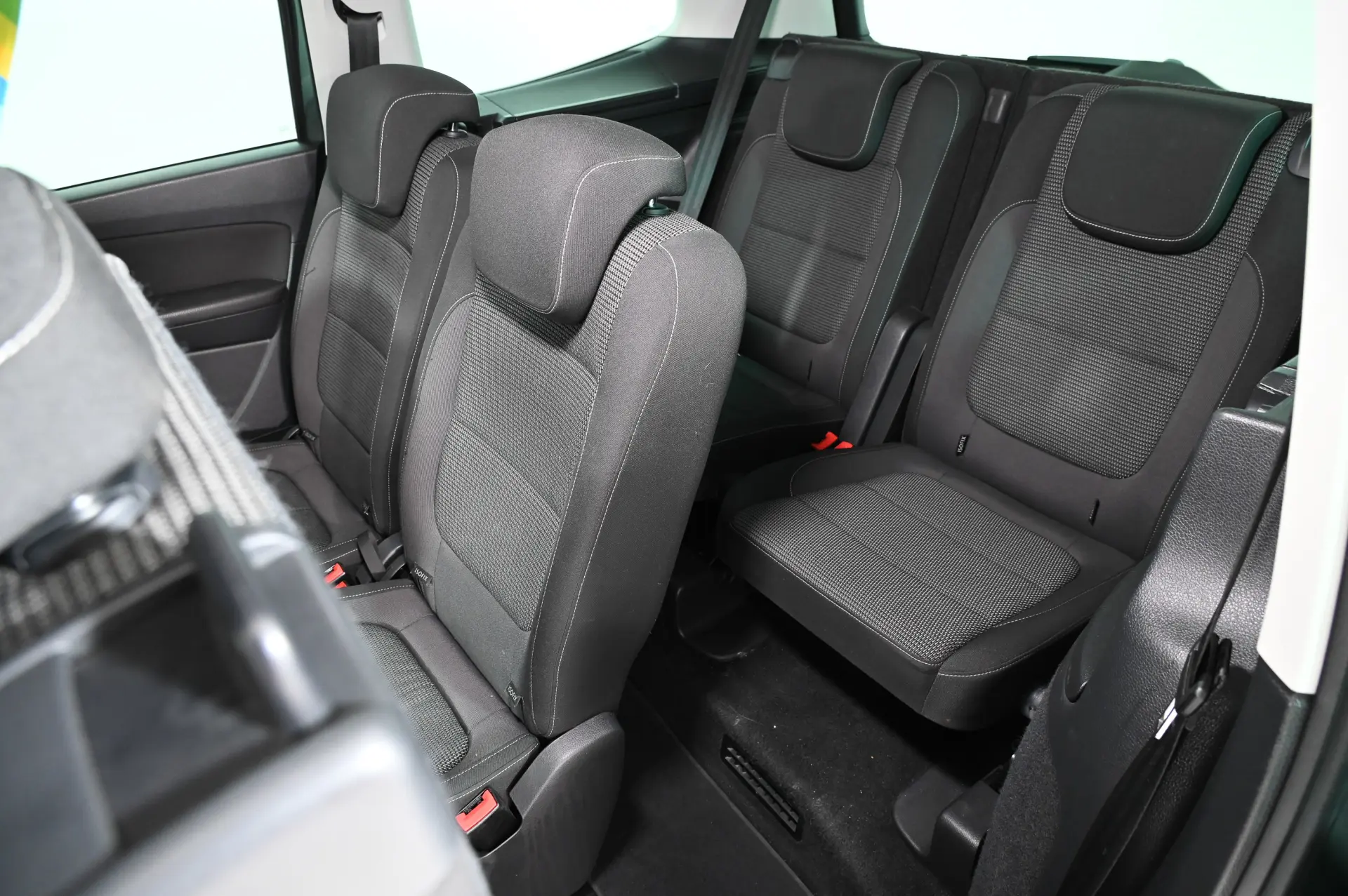 Volkswagen Sharan 2.0 TDI Confortline 26