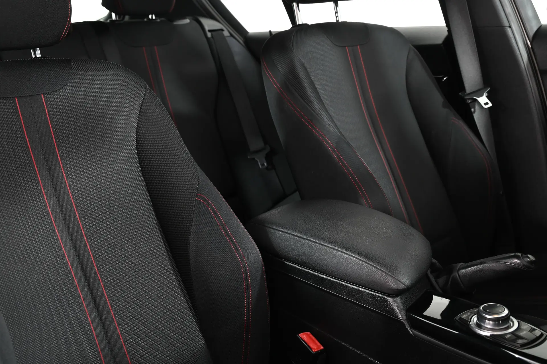 BMW 116 d Line Sport 25