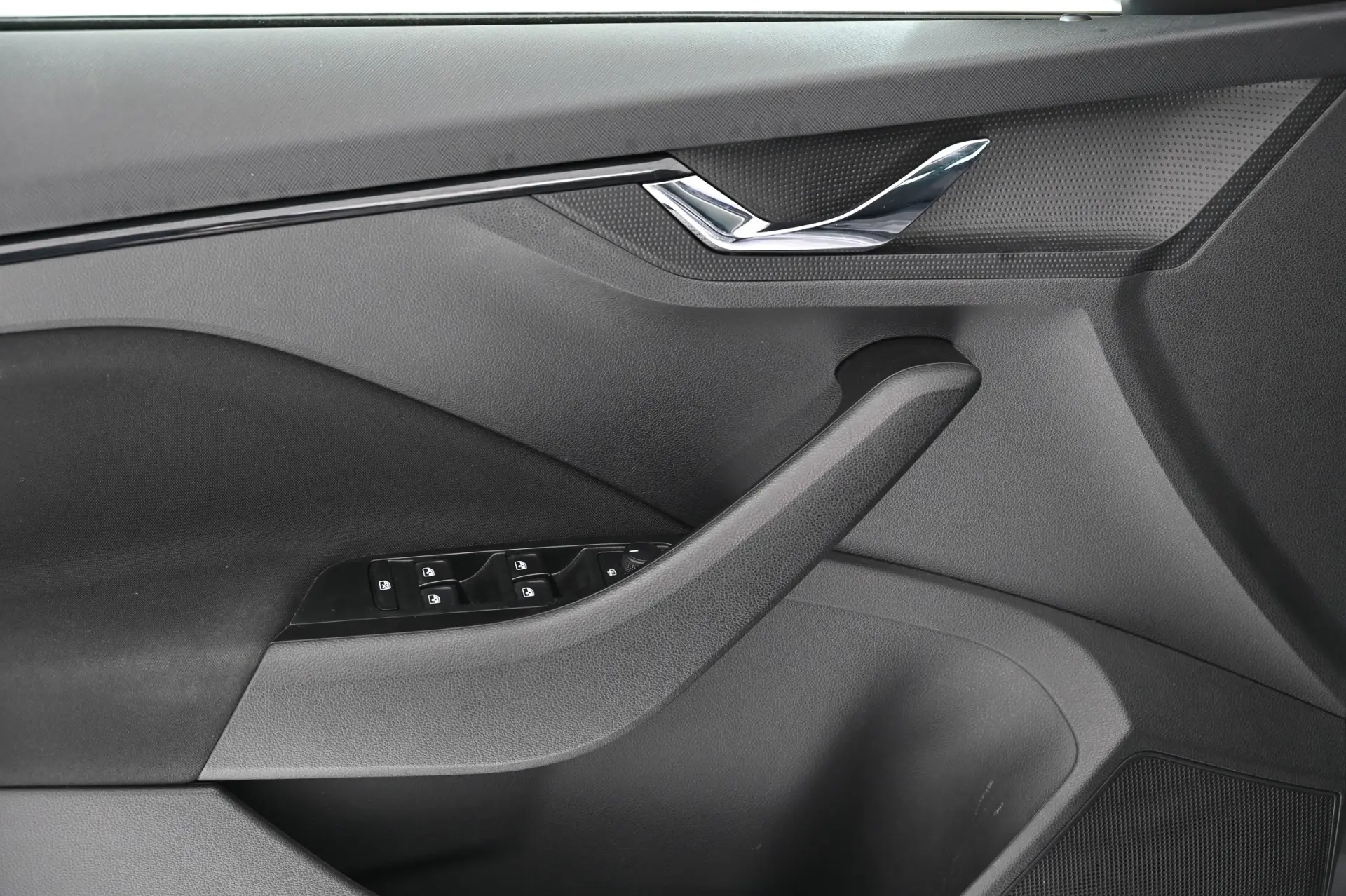 Skoda Kamiq 1.0 TSI Ambition 24