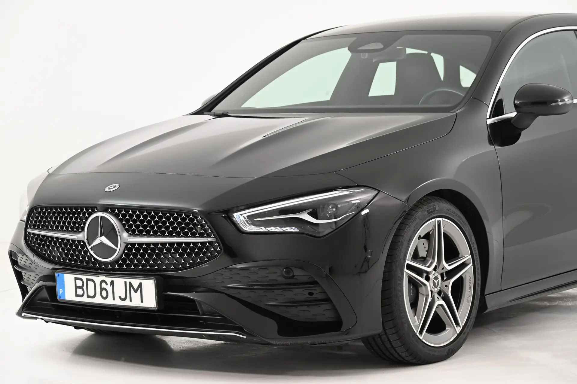 Mercedes-Benz CLA 200 d Shooting Brake AMG Line Aut. 10