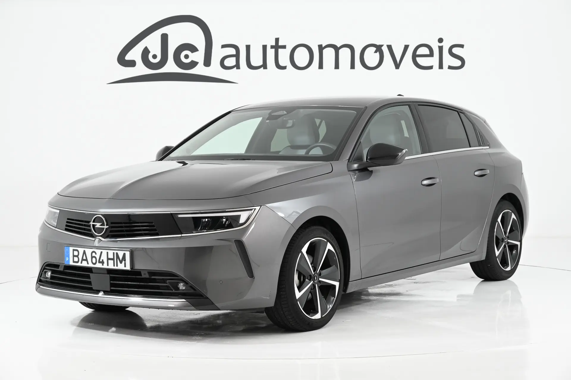 Opel Astra 1.2 T Elegance 24