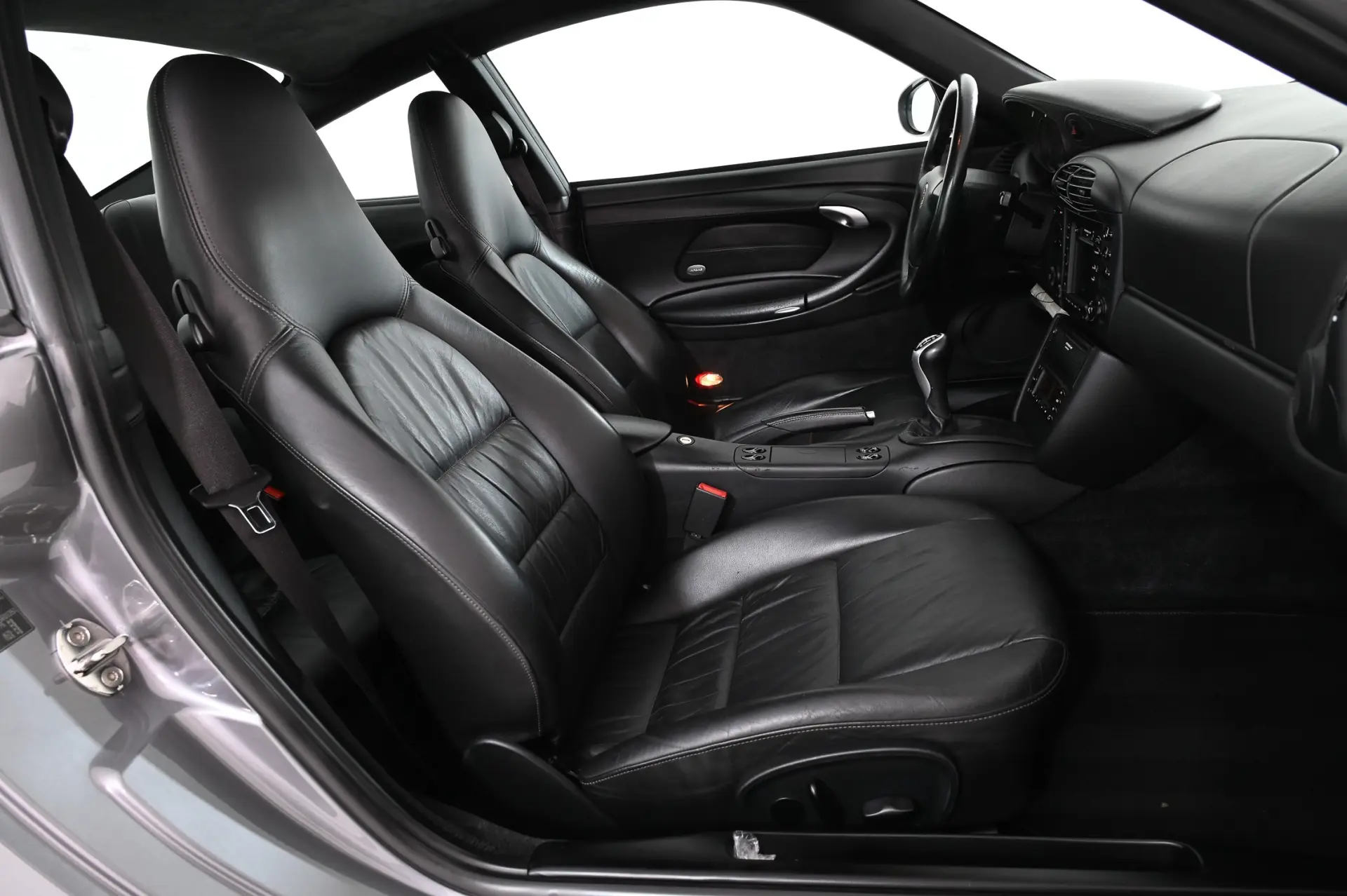Porsche 911 (996) Carrera 4 Coupé 4