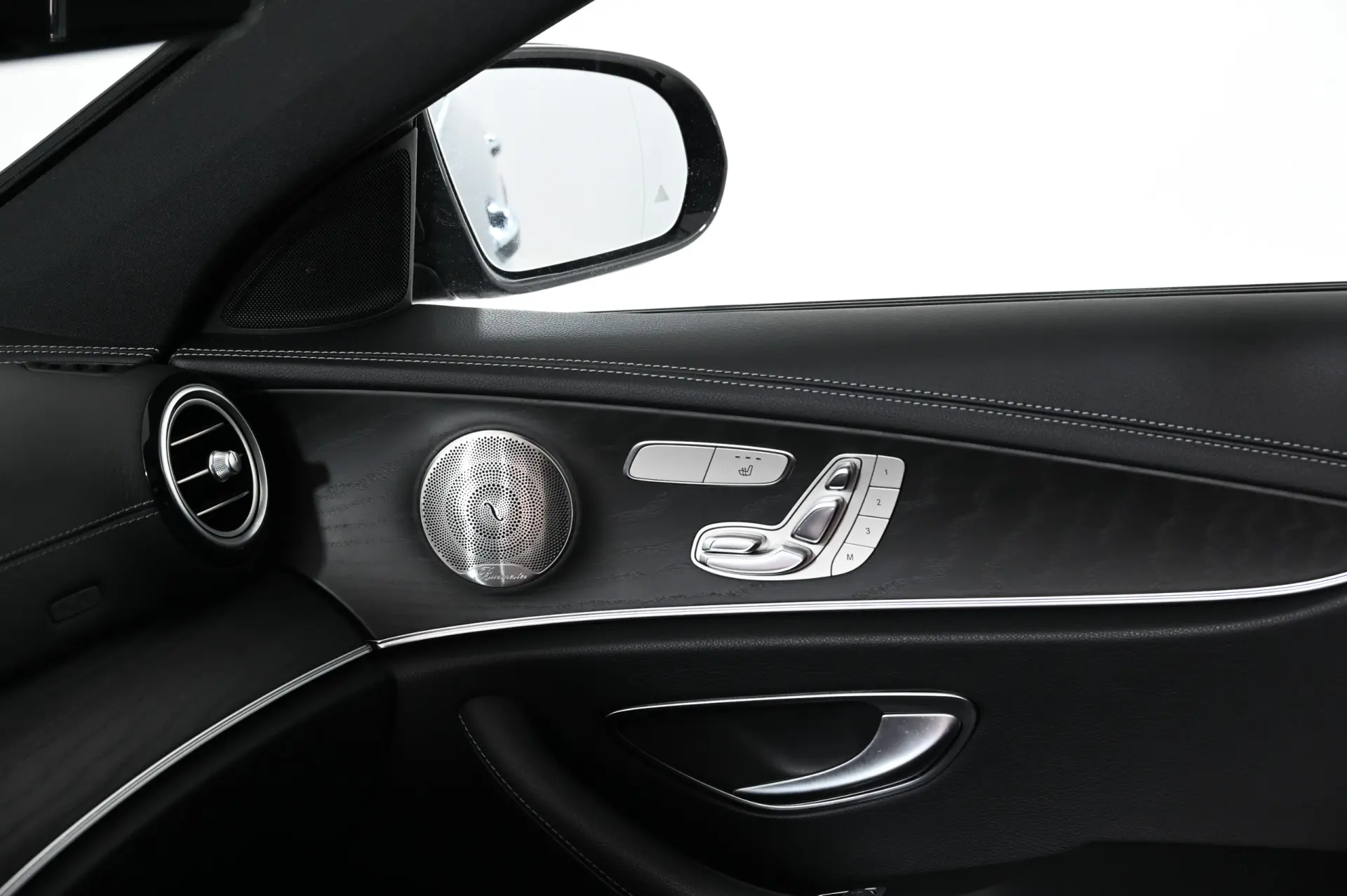 Mercedes-Benz E 220 d 4-Matic All Terrain Avantgarde 24