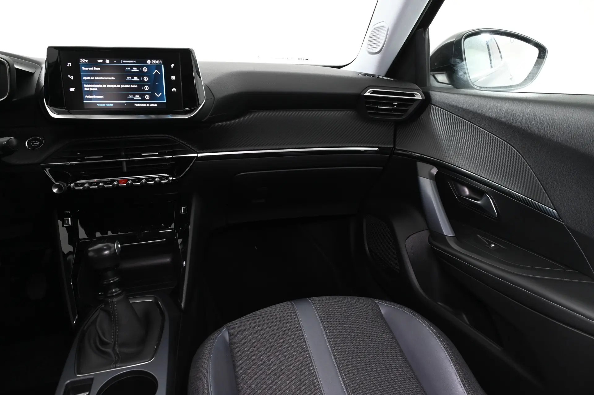 Peugeot 2008 1.2 PureTech Allure Pack 16