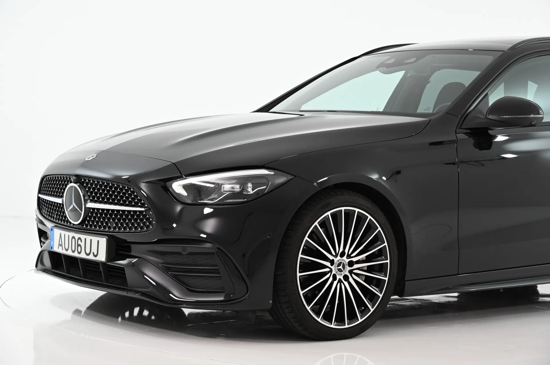 Mercedes-Benz C 300 d AMG Line 13