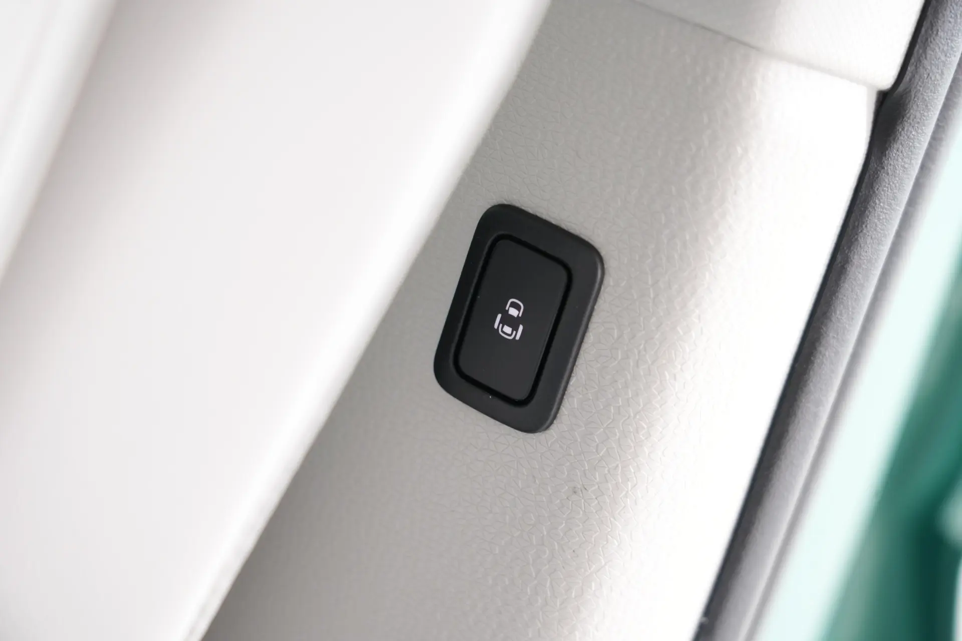 Volkswagen ID.Buzz Pro 53