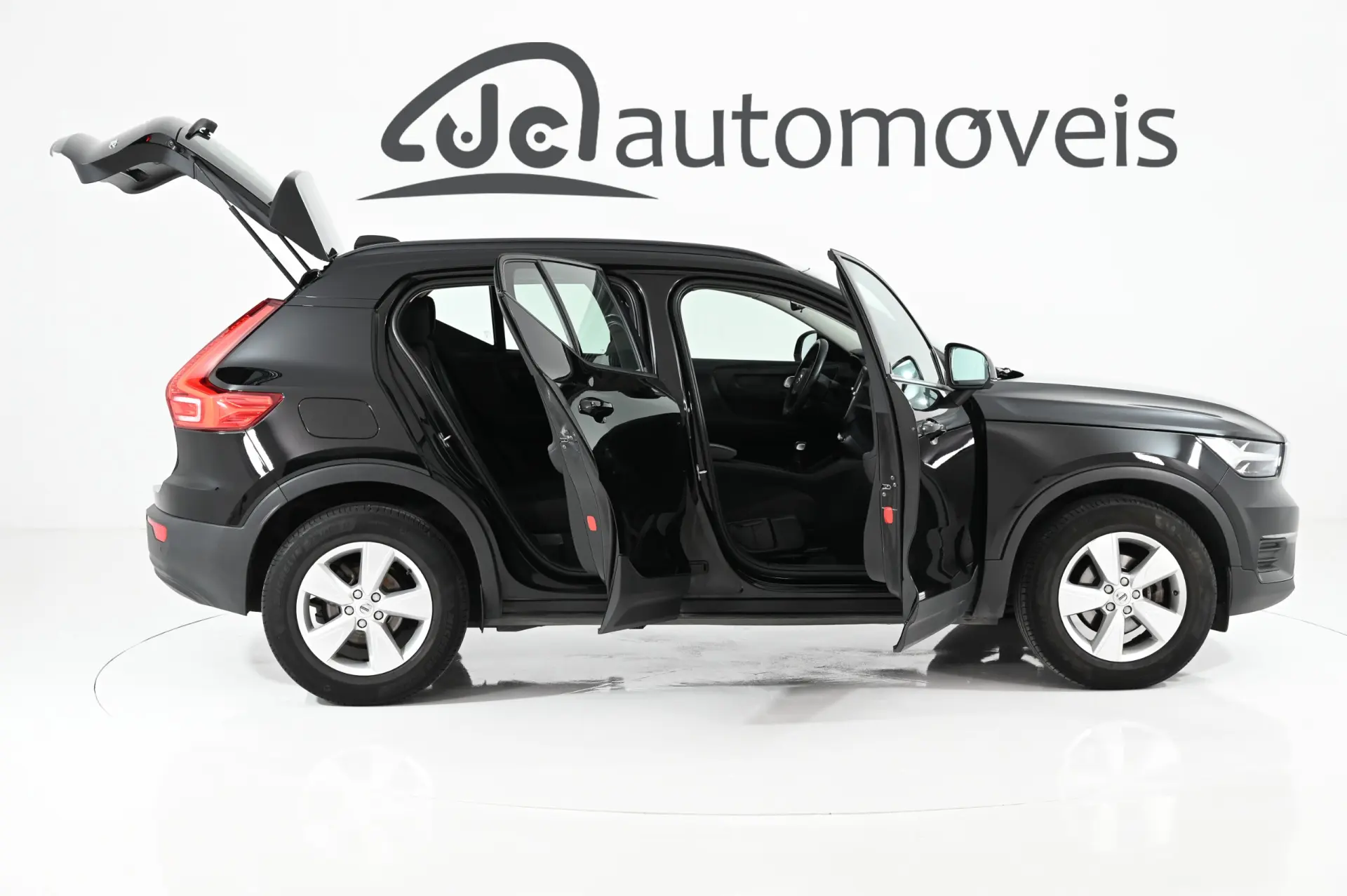 Volvo XC 40 1.5 T2 Momentum 6