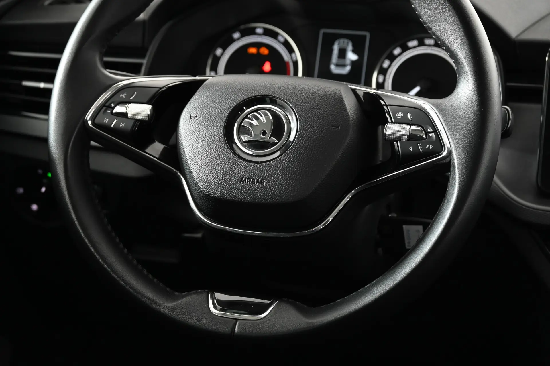 Skoda Kamiq 1.0 TSI Ambition 16