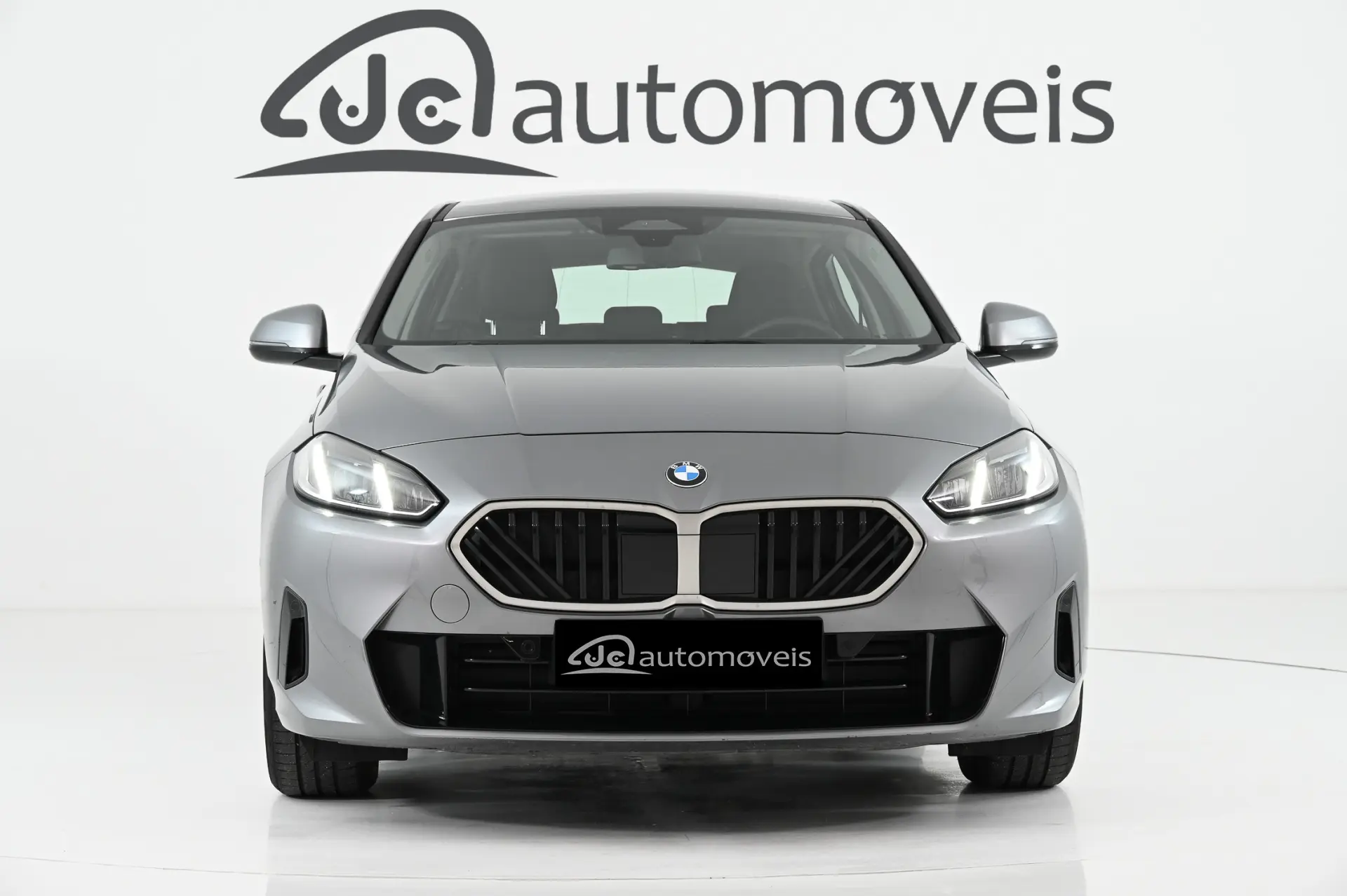 BMW 116 Standard 5