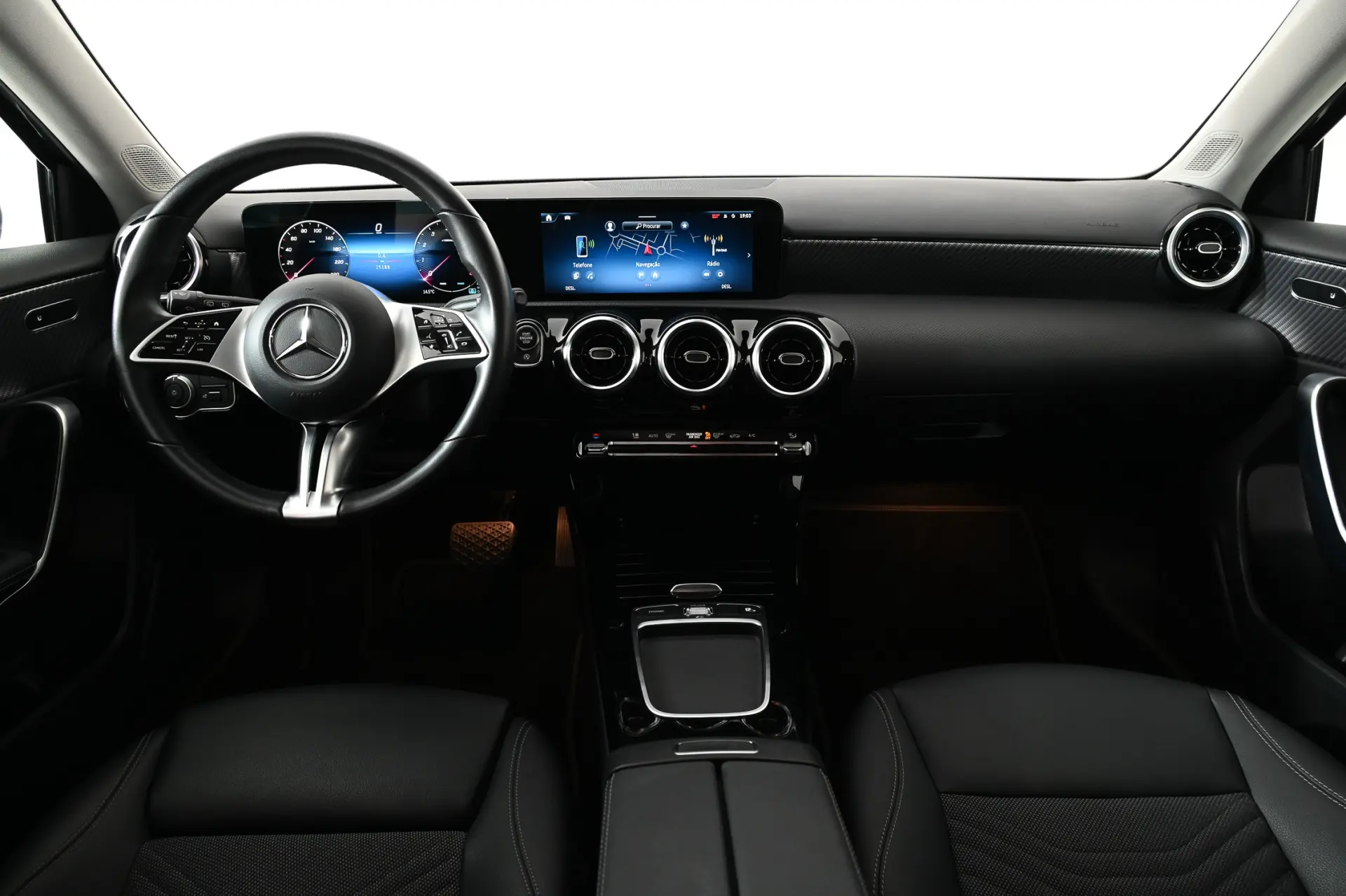 Mercedes-Benz A 200 Progressive Aut. 3