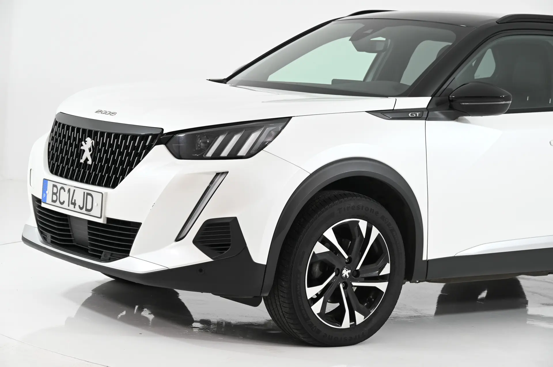 Peugeot 2008 1.2 PureTech GT EAT8 14