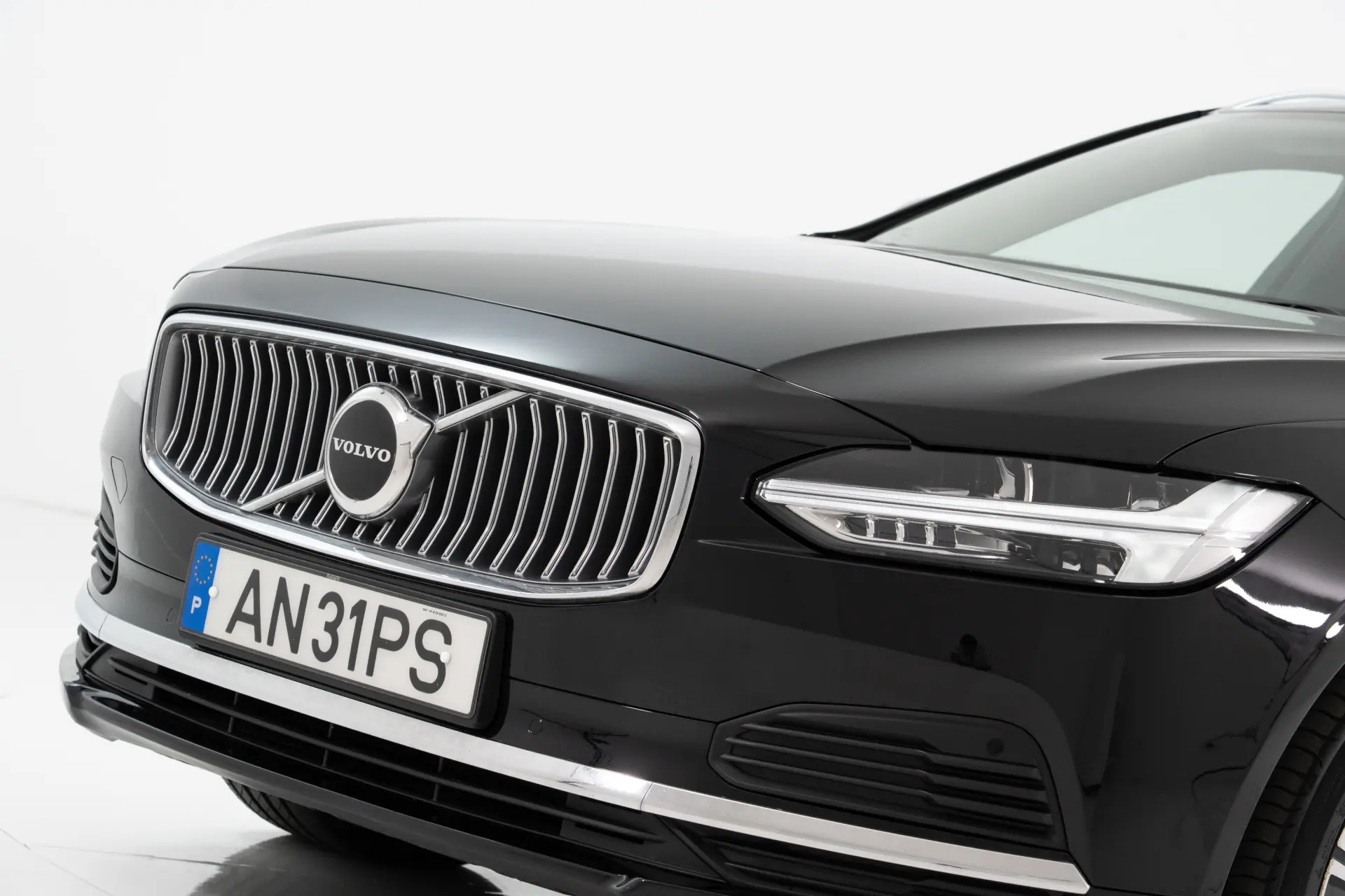 Volvo V90 2.0 T6 PHEV Inscription Expression AWD 12