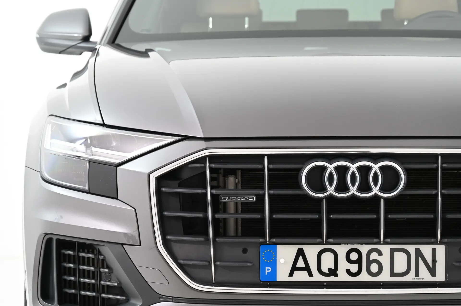 Audi Q8 55 TFSIe quattro Tiptronic 14
