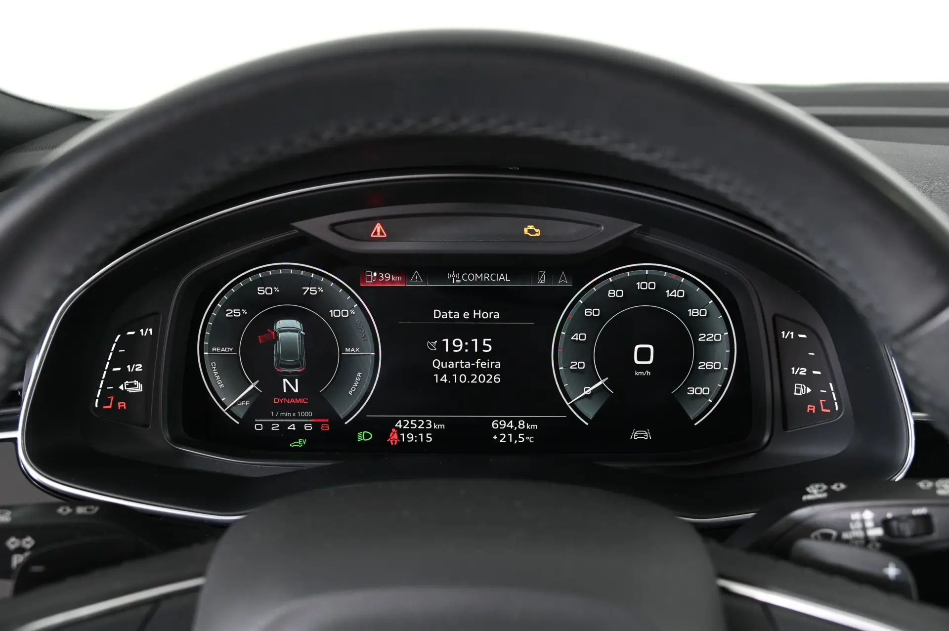 Audi Q8 55 TFSIe quattro Tiptronic 22