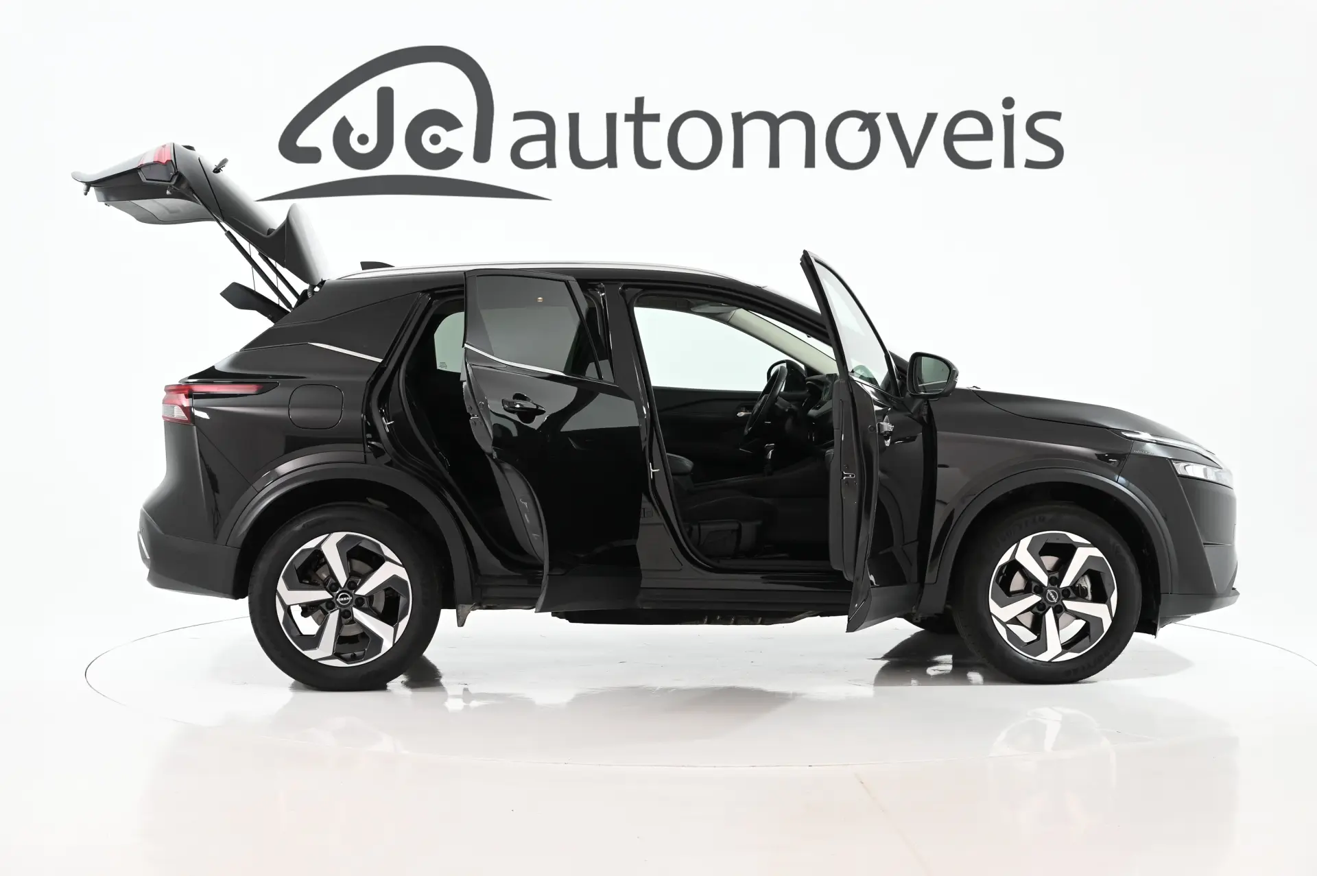 Nissan Qashqai 1.3 DIG-T N-Connecta 6