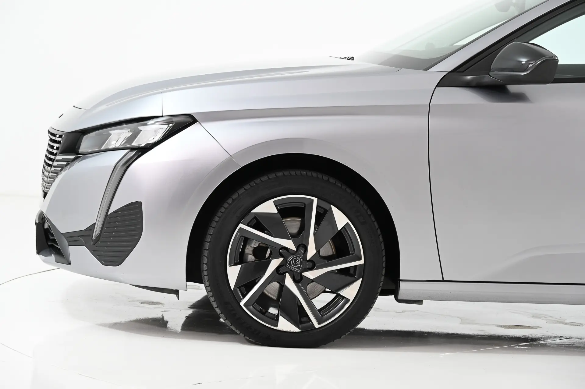 Peugeot 308 SW 1.2 PureTech Allure Pack EAT8 13