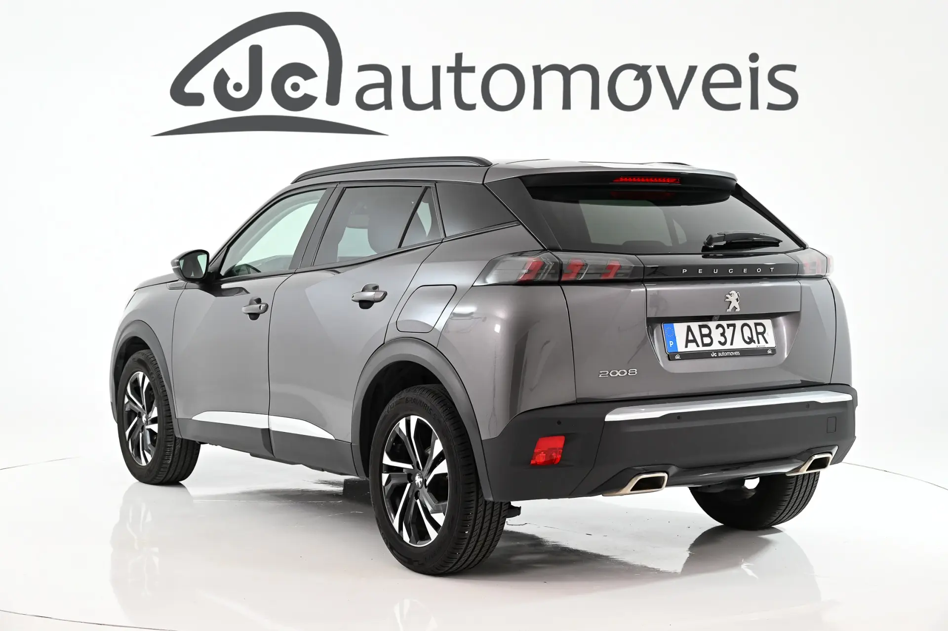 Peugeot 2008 1.2 PureTech Allure Pack 2