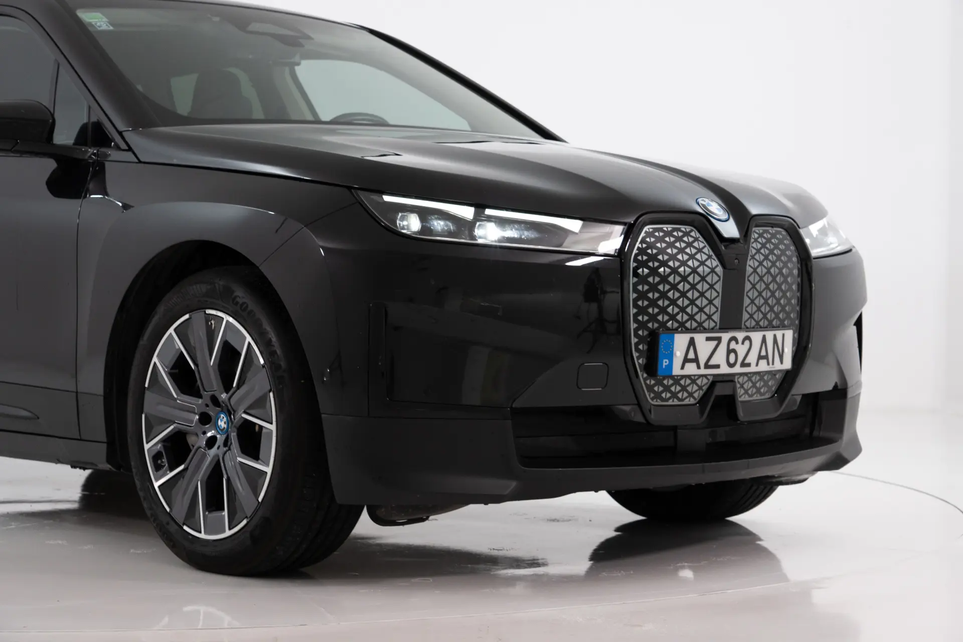 BMW iX xDrive 40 14