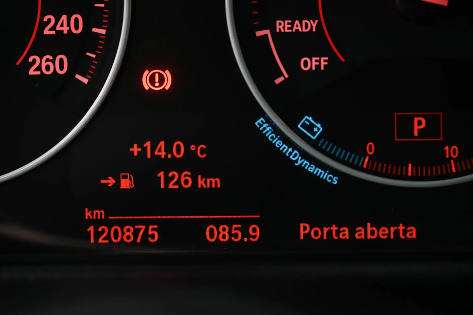 BMW 318 d Pack M Auto 16