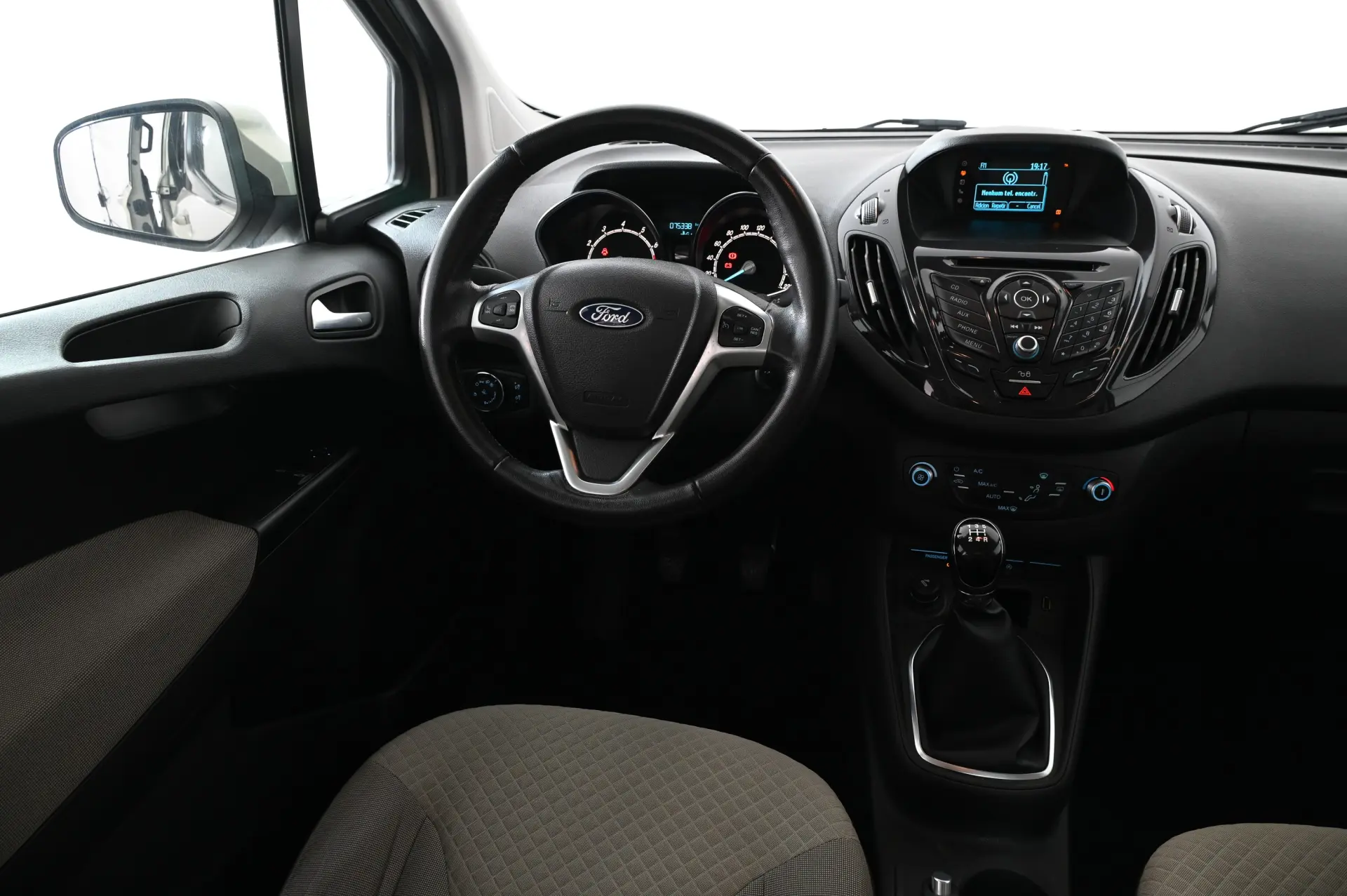 Ford Tourneo Courier 1.0 EcoBoost Titanium 14