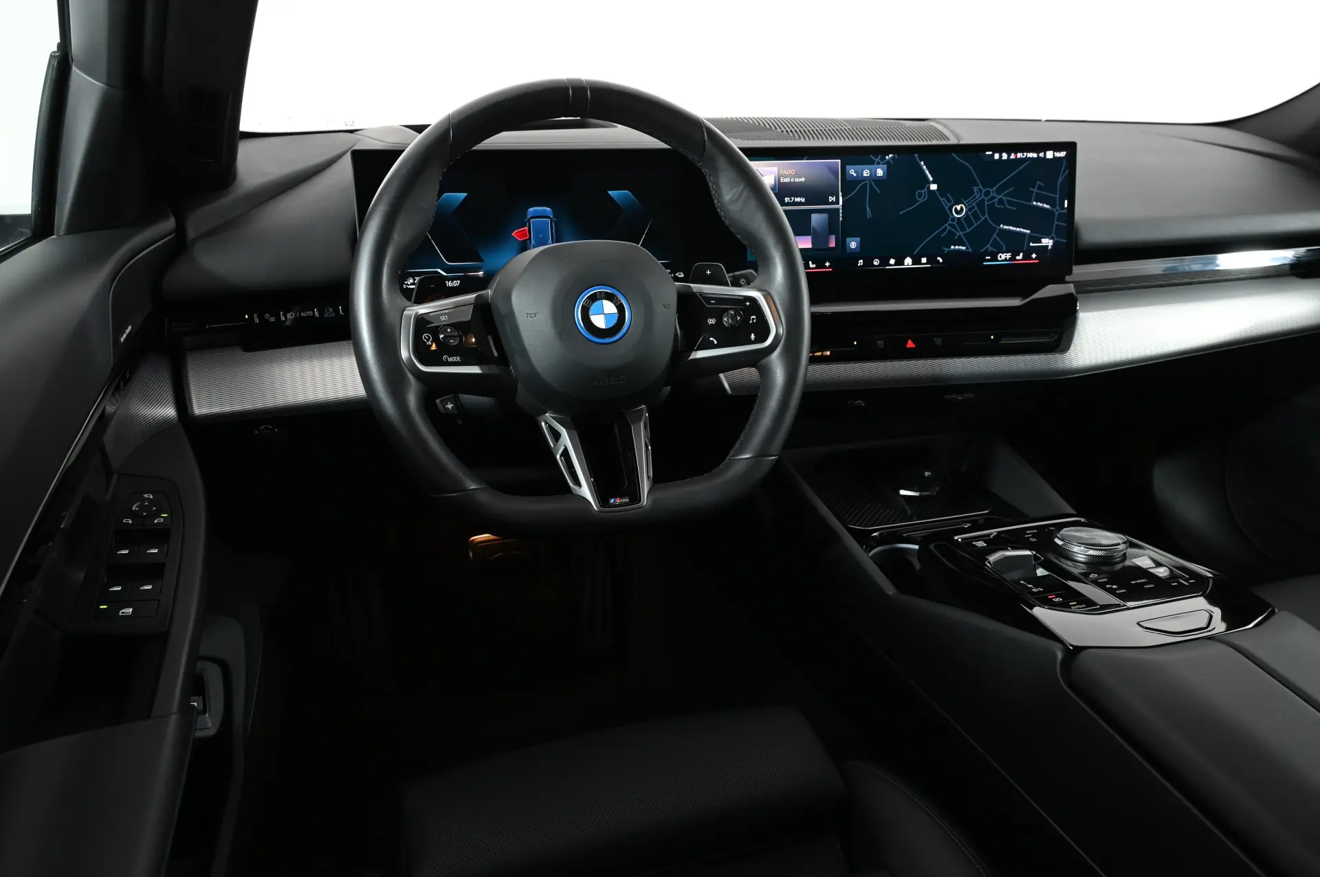 BMW 530 e Pack Desportivo M 30