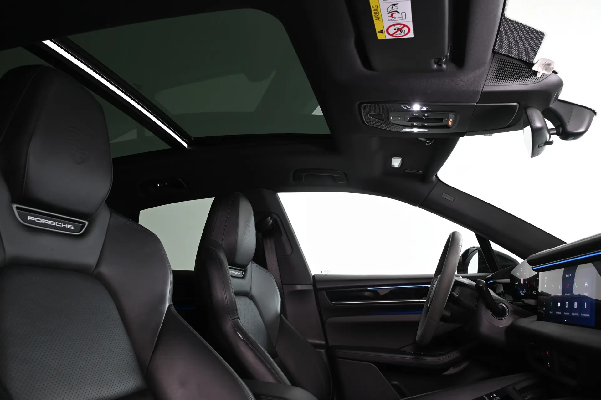 Porsche Macan Electric 4 19