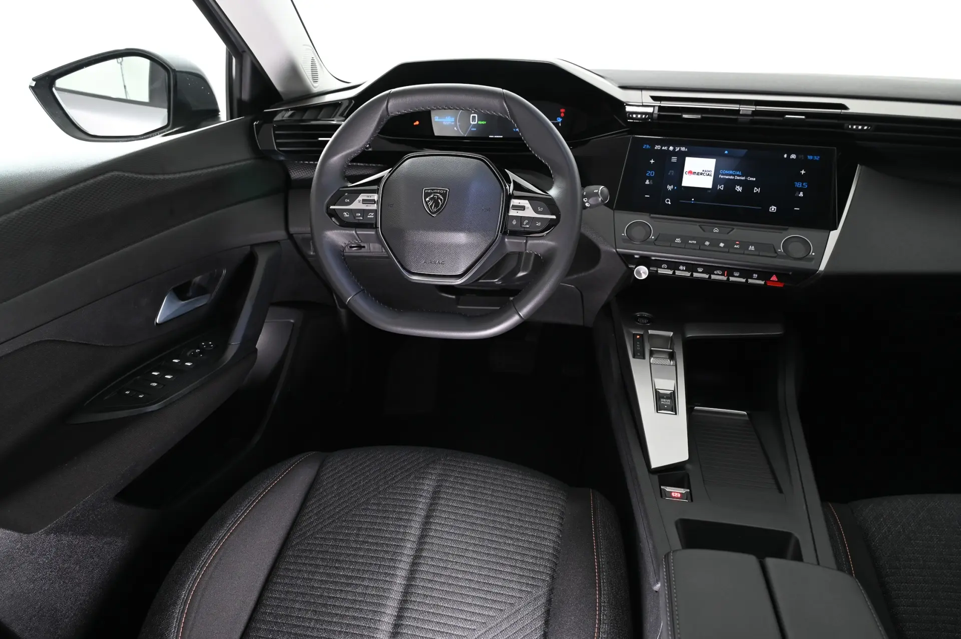 Peugeot e-308 54 kWh Style 3