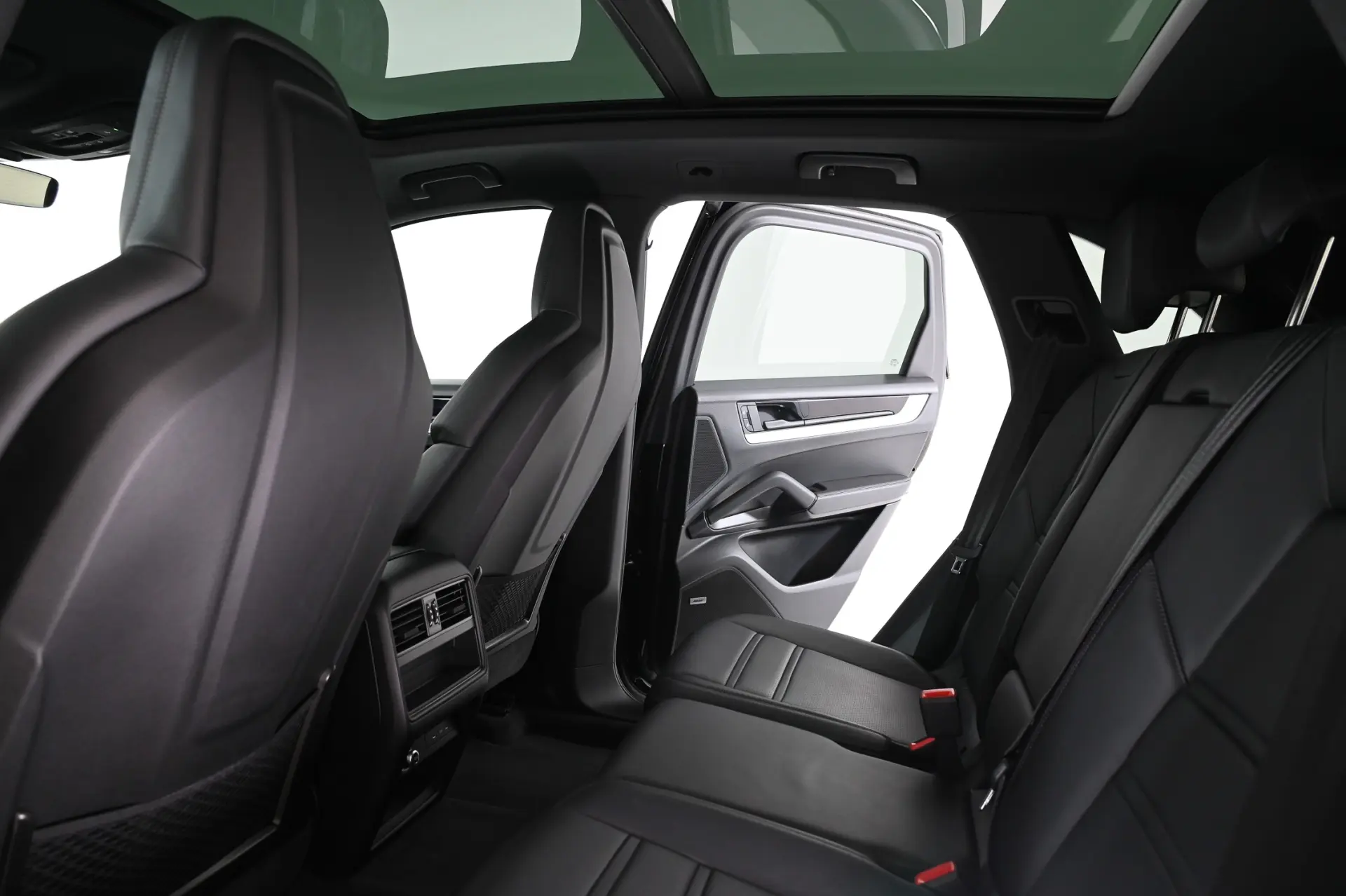 Porsche Cayenne S E-Hybrid Black Edition 22