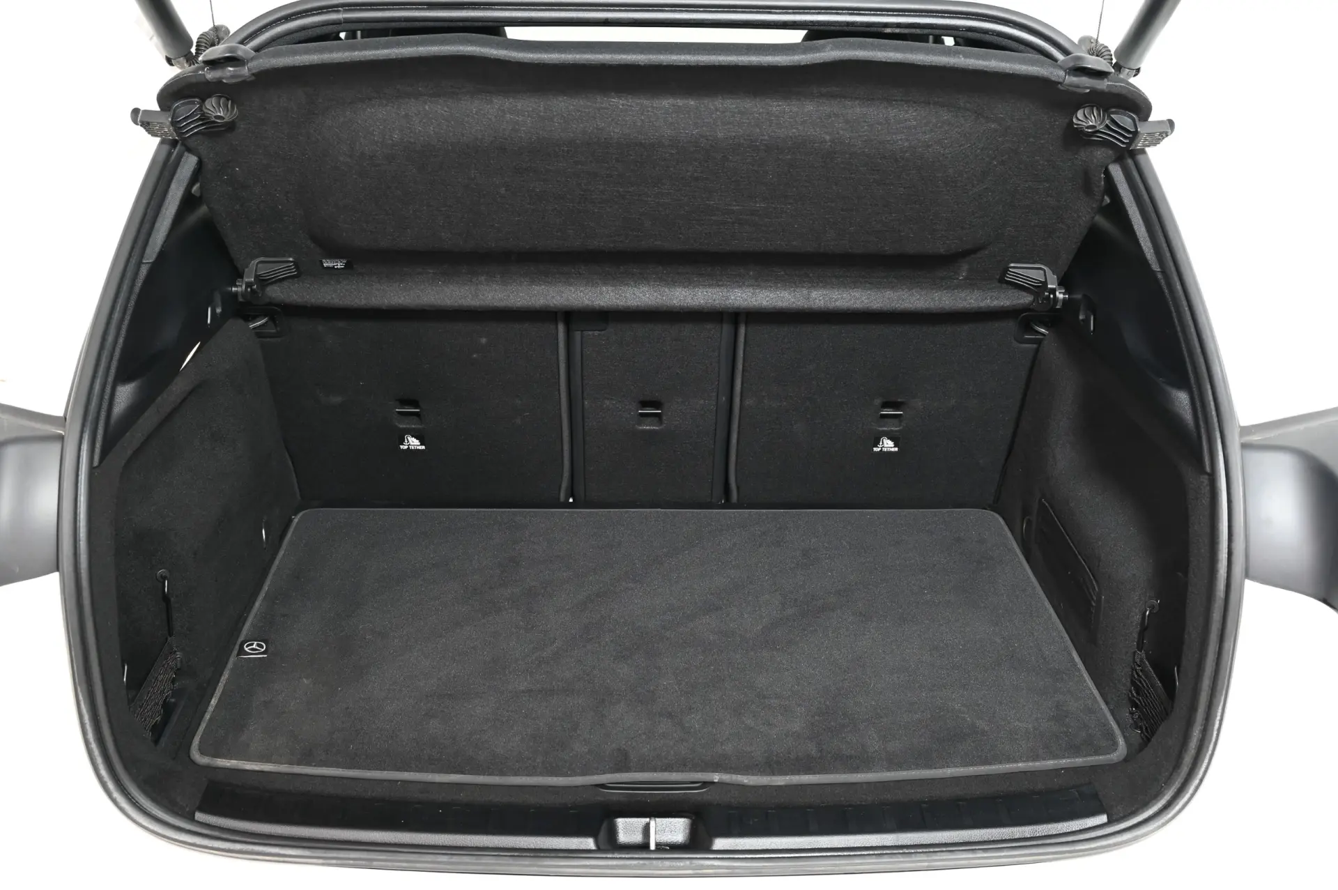 Mercedes-Benz GLA 200 d AMG Line 9
