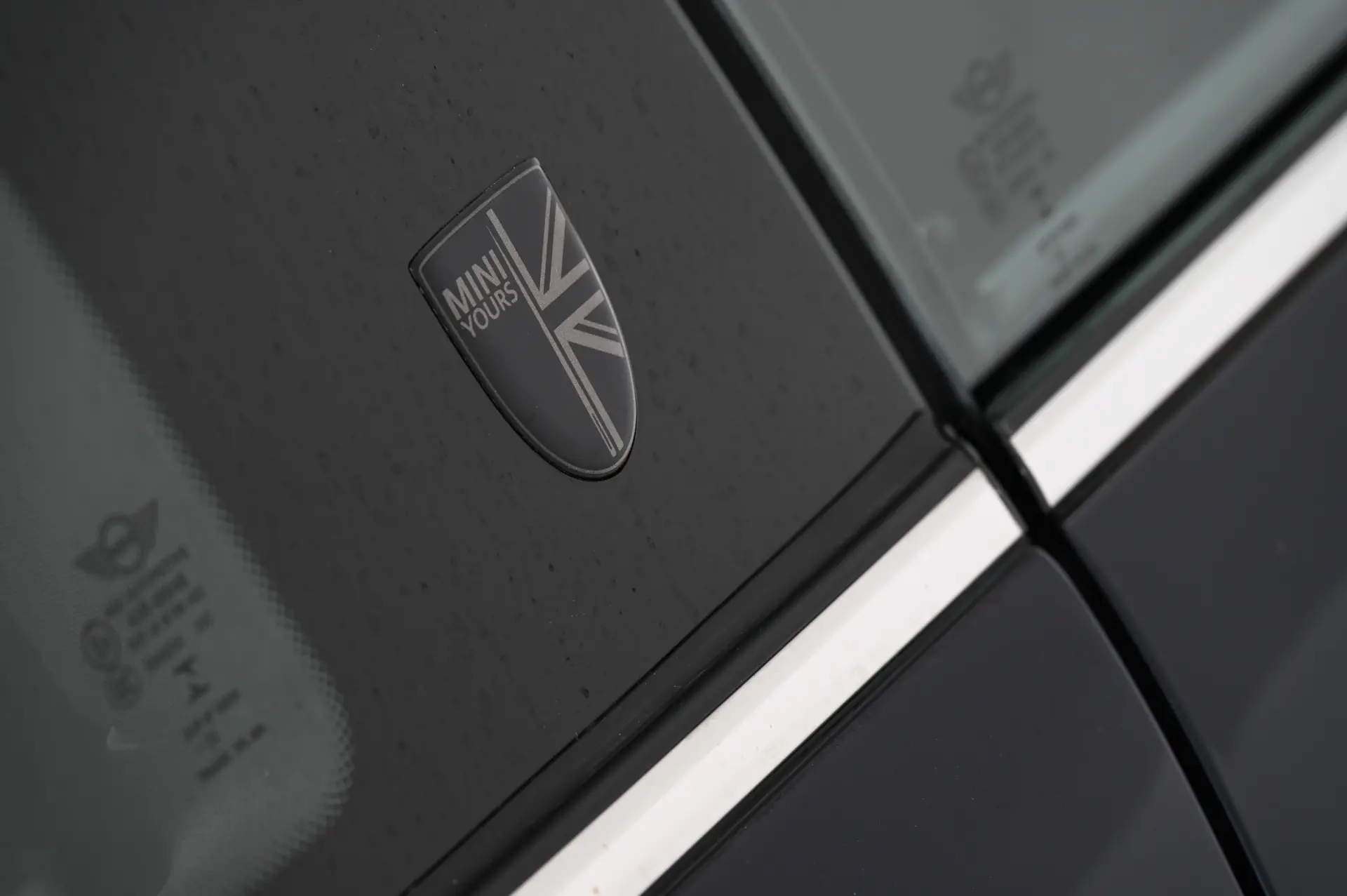 MINI 3 Portas Cooper SE 28
