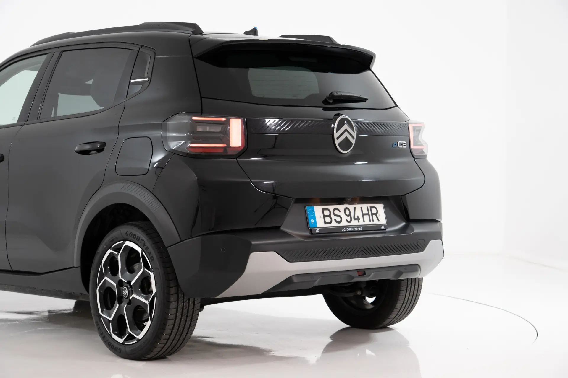 Citroen e-C3 44 kWh Autonomia Conforto Plus 11