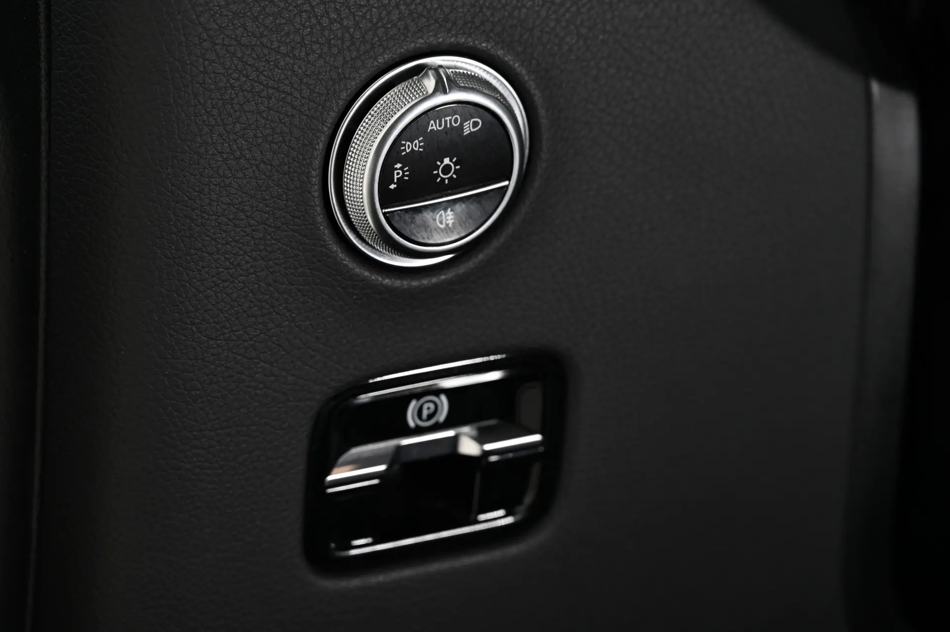 Mercedes-Benz GLC 300 e 4Matic 22