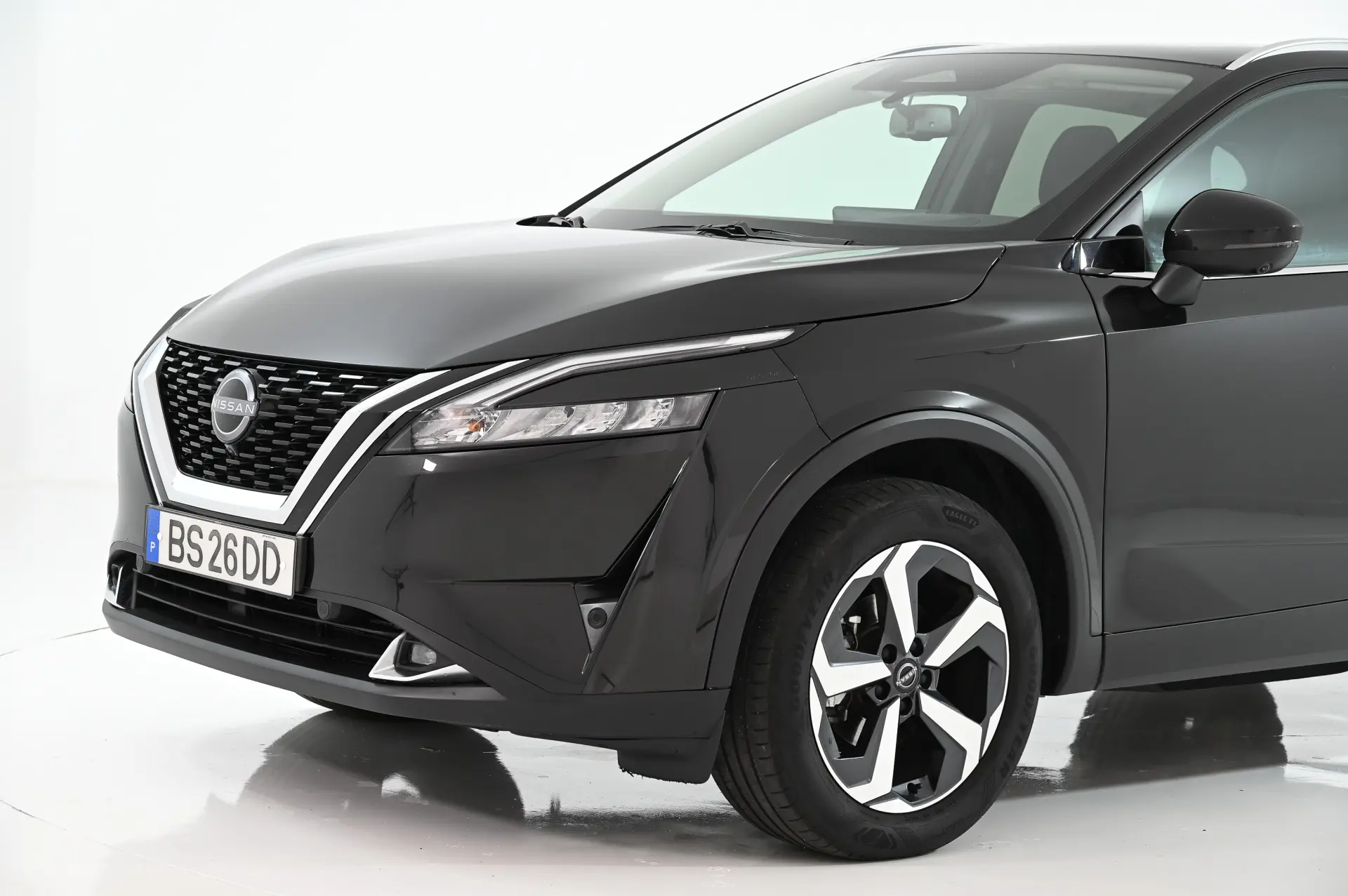 Nissan Qashqai 1.3 DIG-T N-Connecta 12
