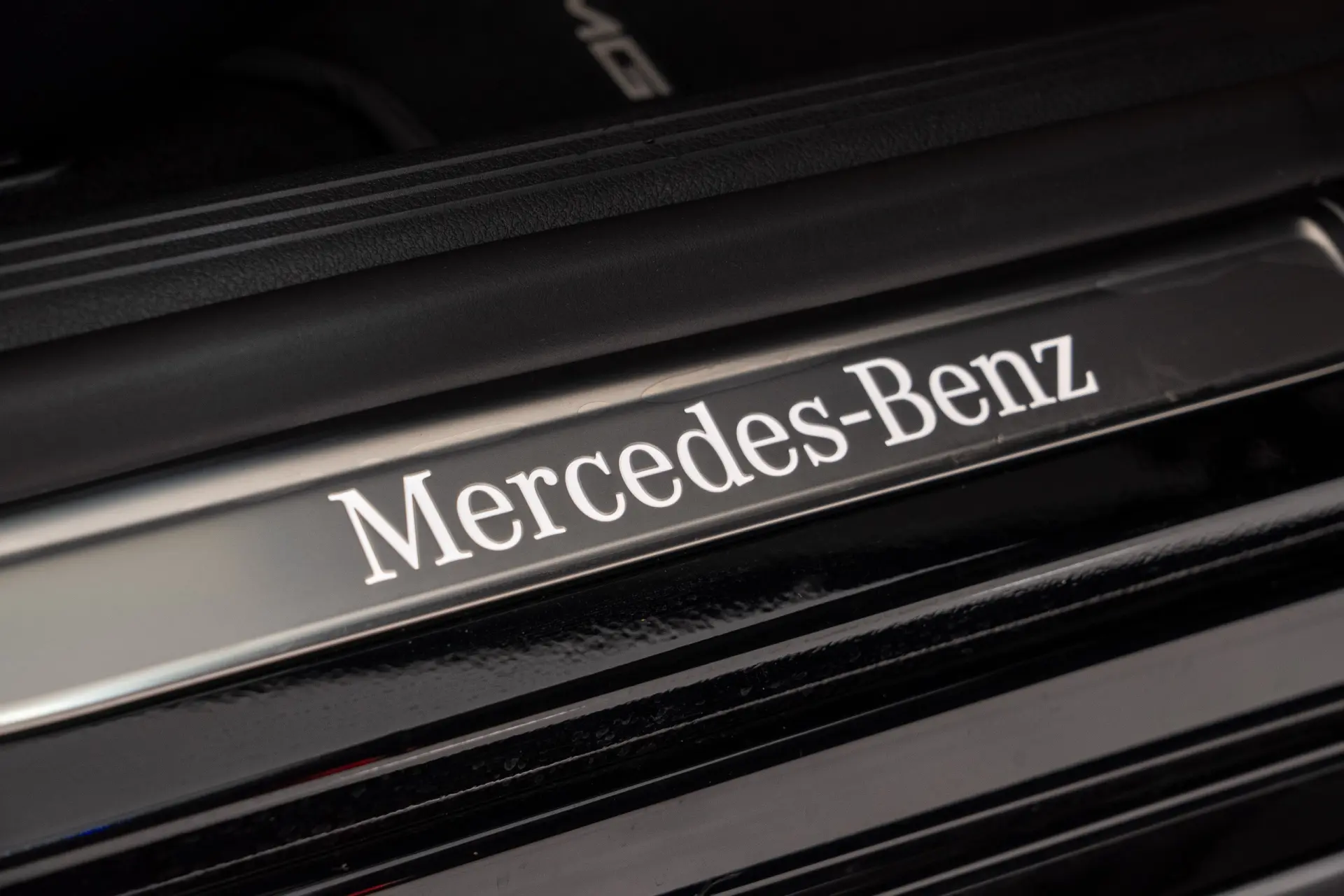 Mercedes-Benz C 300 e AMG Line 19