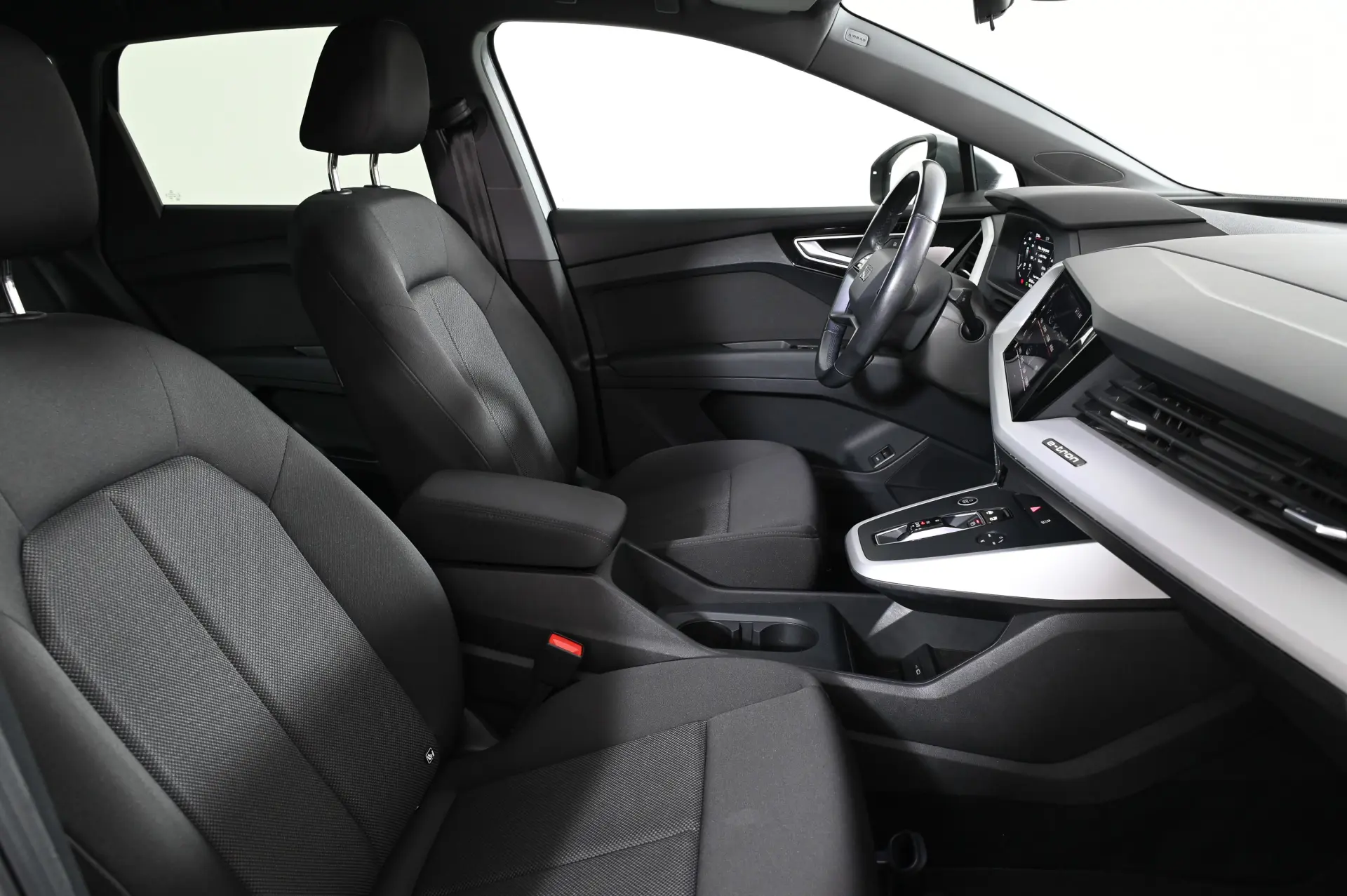 Audi Q4 e-tron 40 82 kWH 26