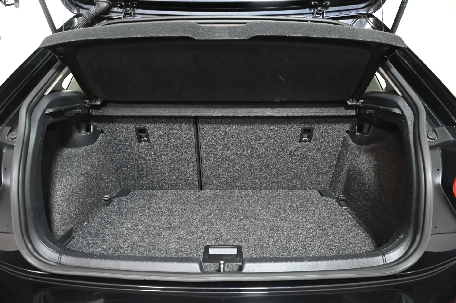 Volkswagen Polo 1.0 TSI Confortline 8