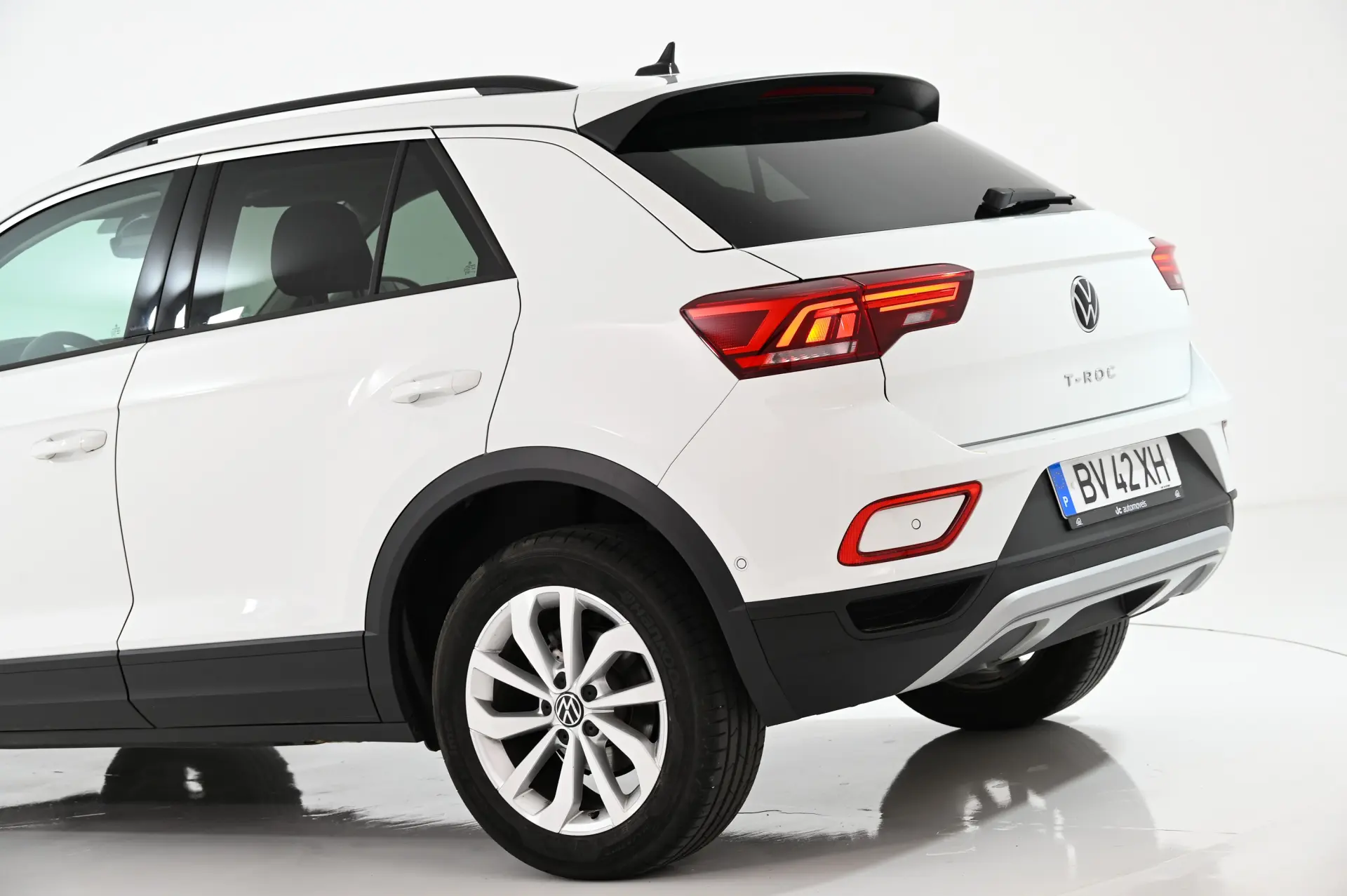 Volkswagen T-Roc 1.0 TSI Urban 12