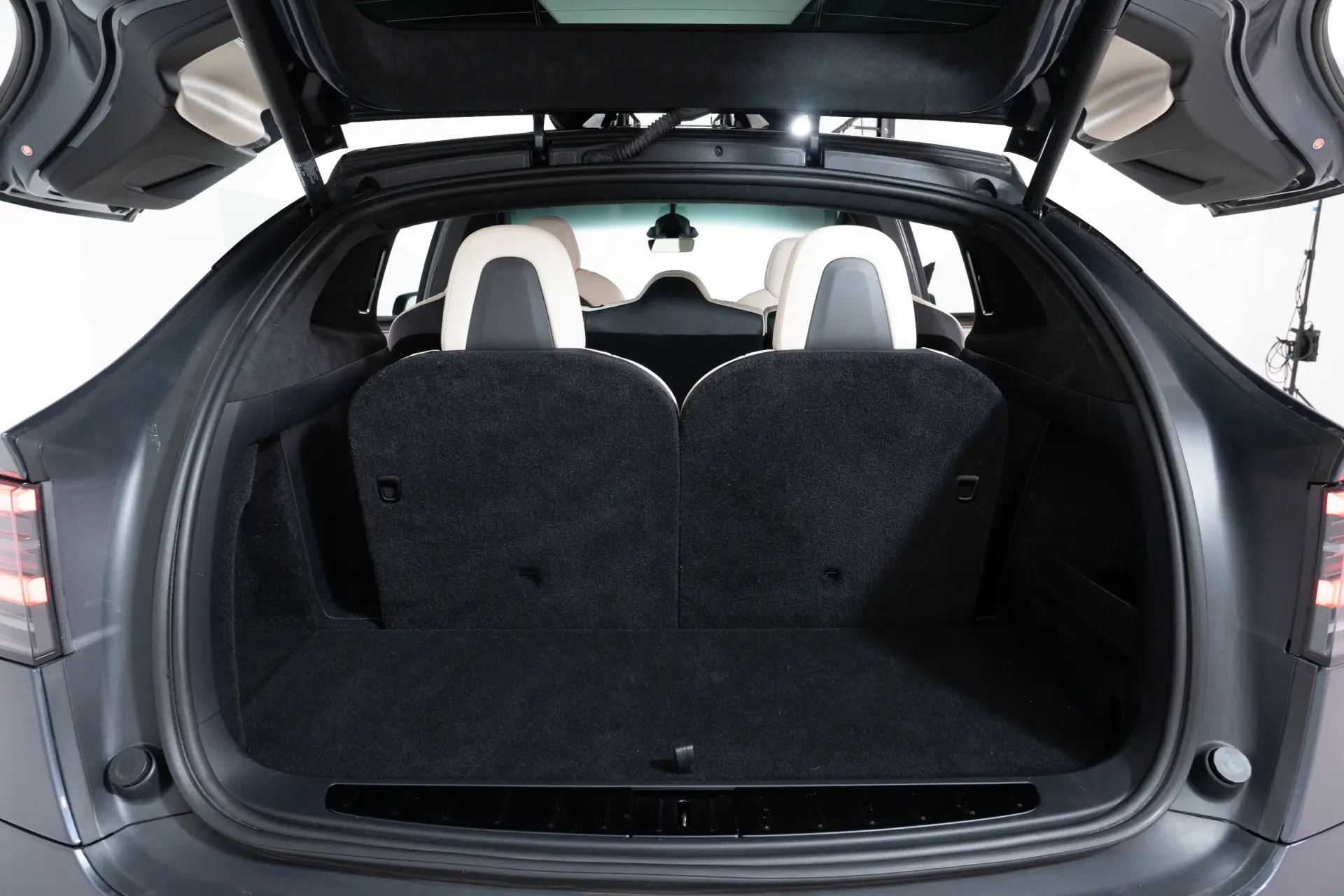 Tesla Model X Long Range AWD 9