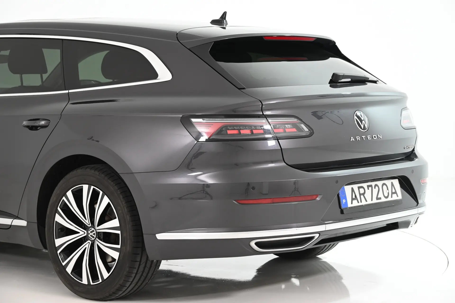 Volkswagen Arteon 1.4 TSI eHybrid Elegance 12