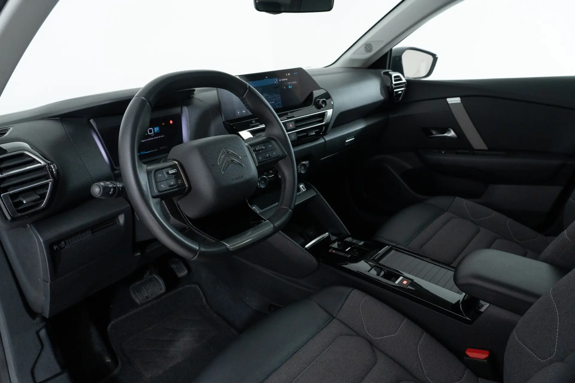 Citroen e-C4 50 kWh Autonomia Conforto Plus 31