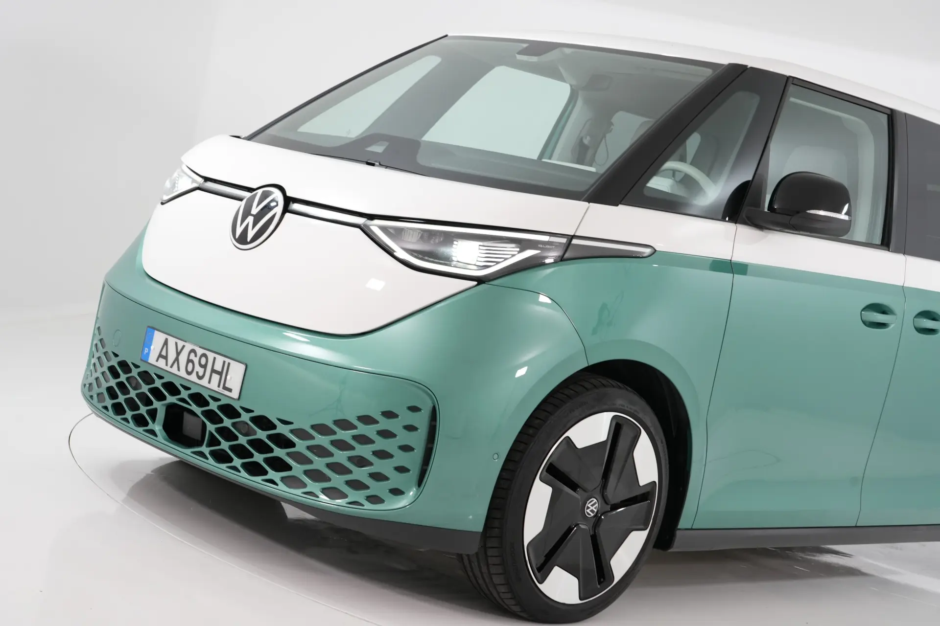 Volkswagen ID.Buzz Pro 17