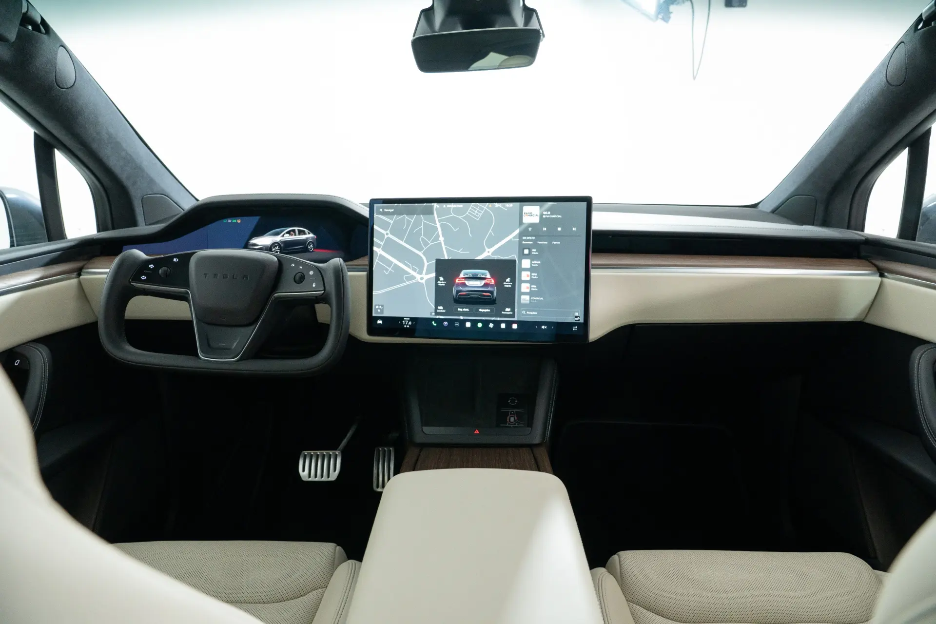Tesla Model X Long Range AWD 42