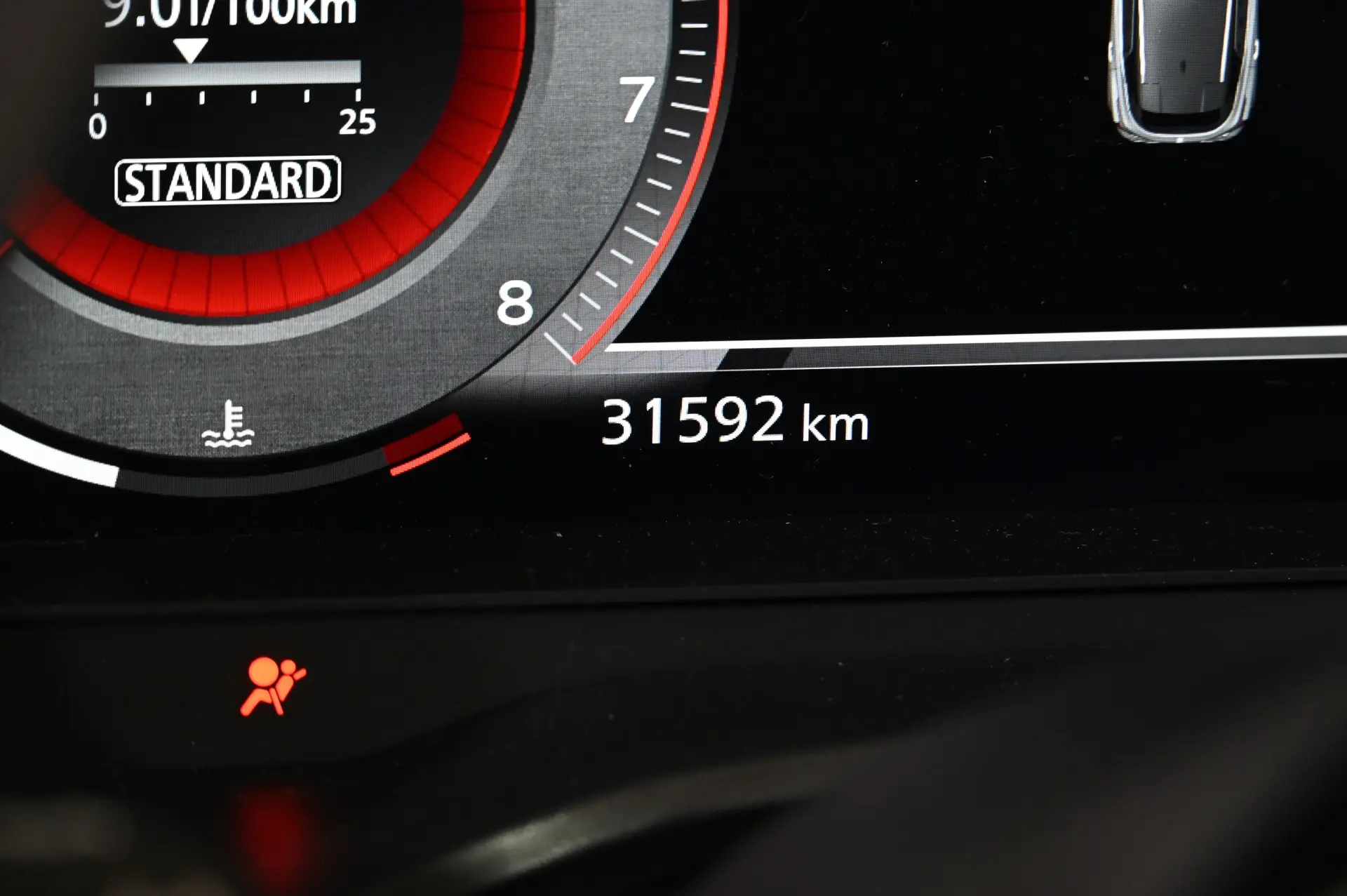 Nissan Qashqai 1.3 DIG-T N-Connecta 18